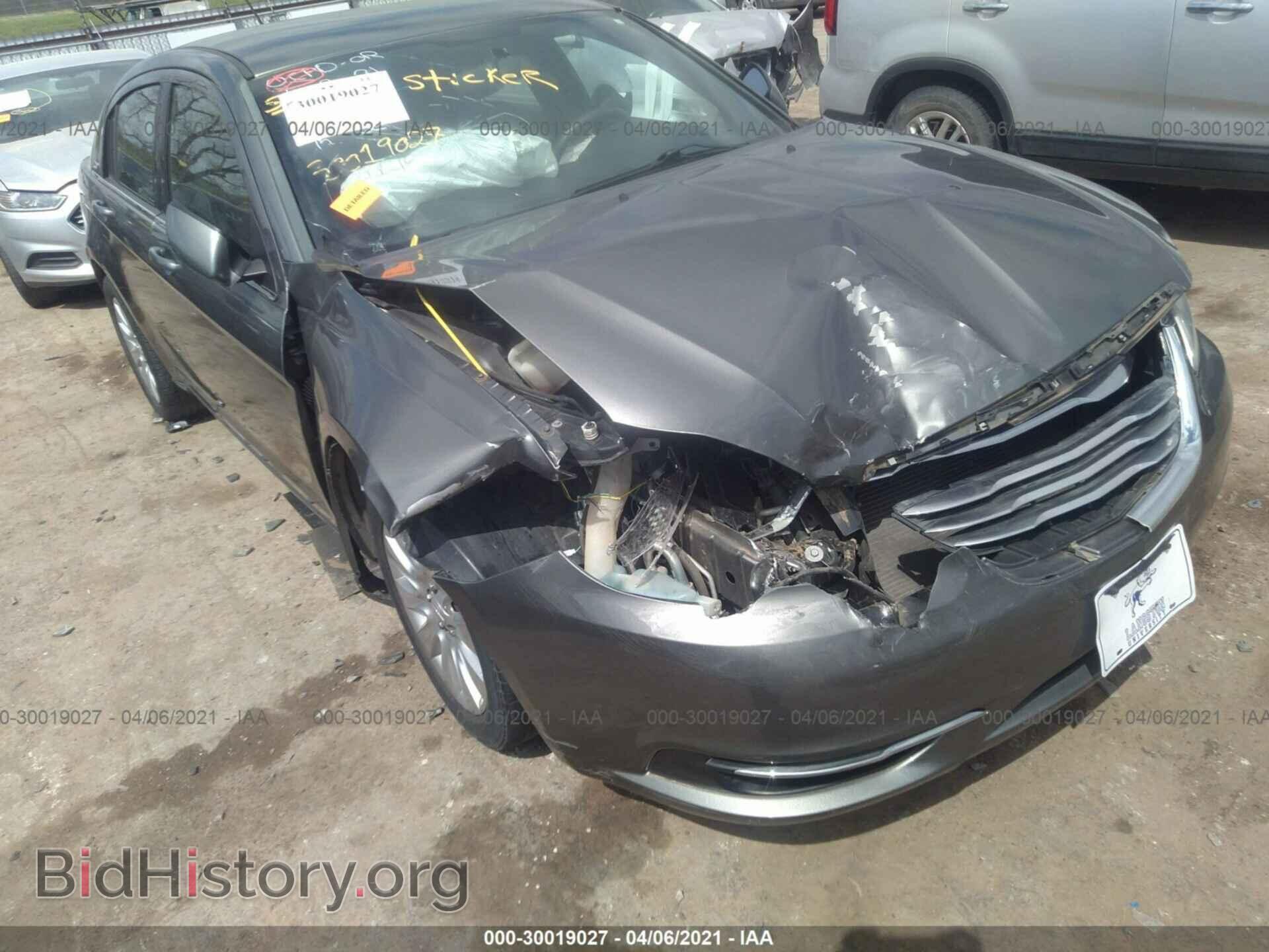 2012 CHRYSLER 200 - VIN: 1C3CCBAB7CN268345 - Photo 6