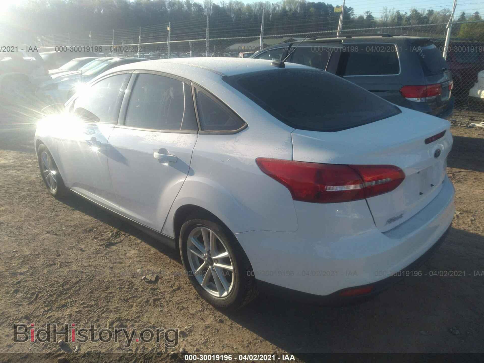 2017 FORD FOCUS - VIN: 1FADP3F22HL346428 - Фото 3