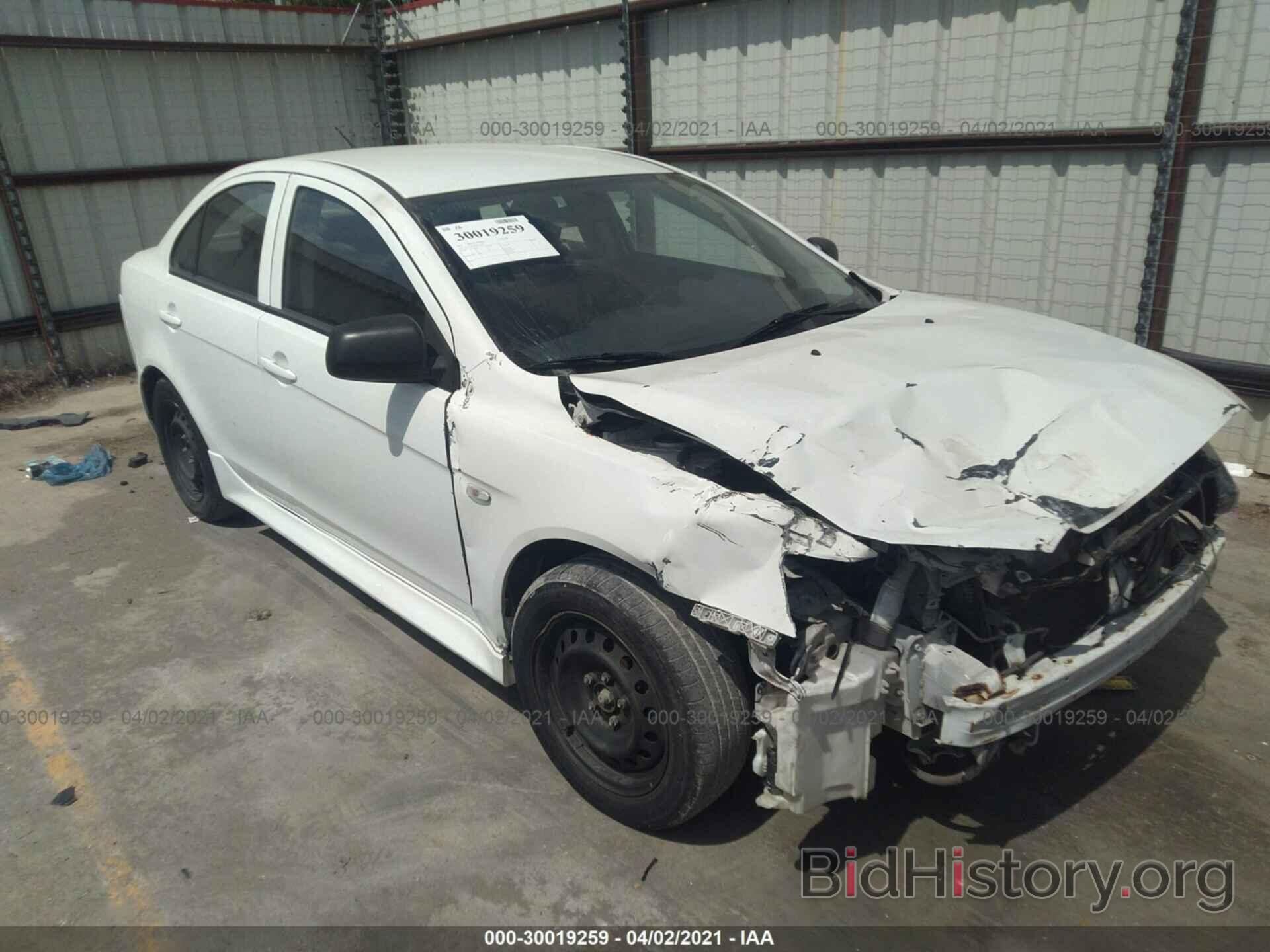 Photo JA32U2FU0EU015079 - MITSUBISHI LANCER 2014