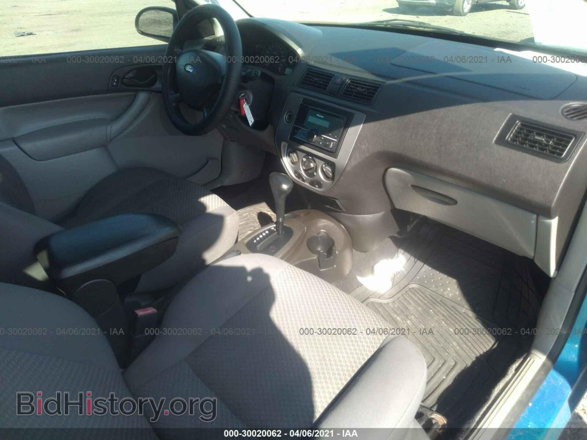 2007 FORD FOCUS - VIN: 1FAHP31N87W345509 - Фото 5