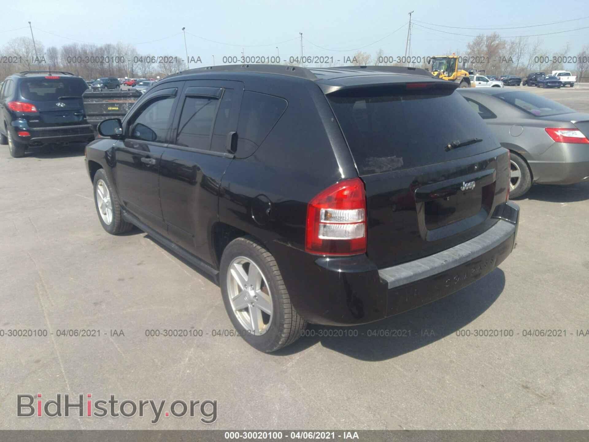 2008 JEEP COMPASS - VIN: 1J8FT47W68D707829 - Фото 3