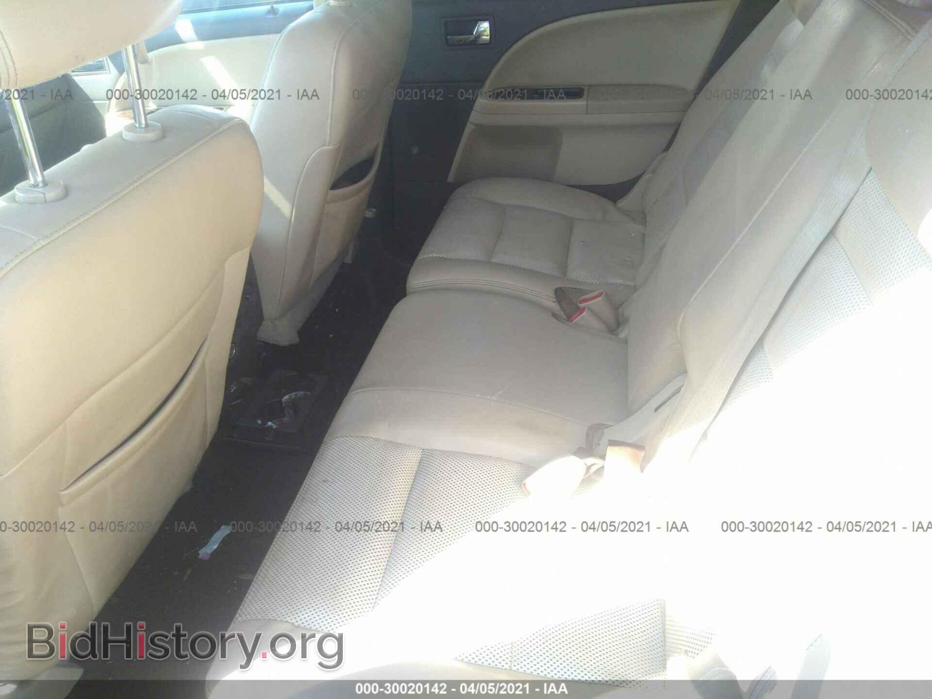 2008 FORD TAURUS X - VIN: 1FMDK07W08GA14498 - Фото 8