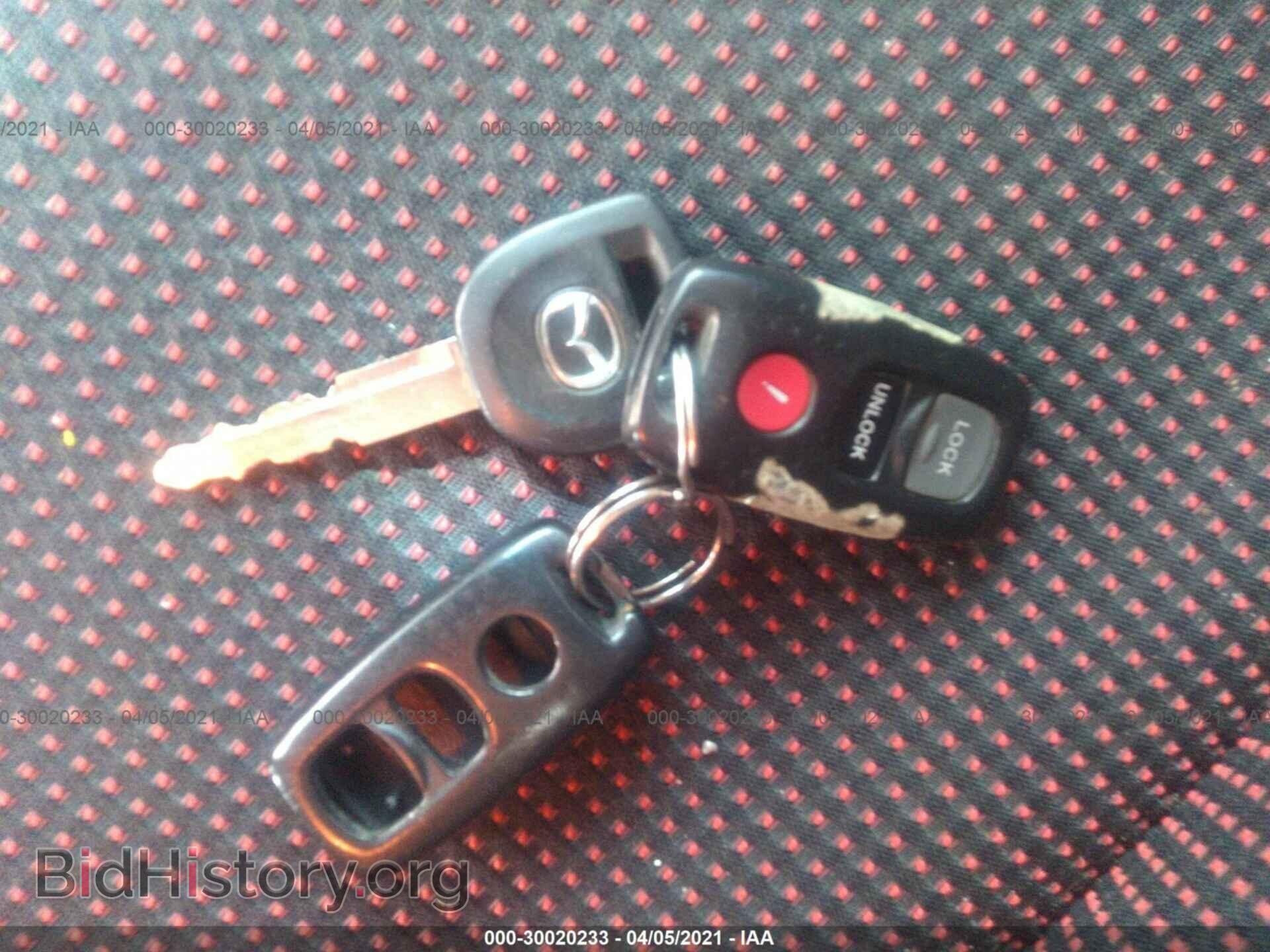 2006 MAZDA MAZDA3 - VIN: JM1BK343461480717 - Фото 11