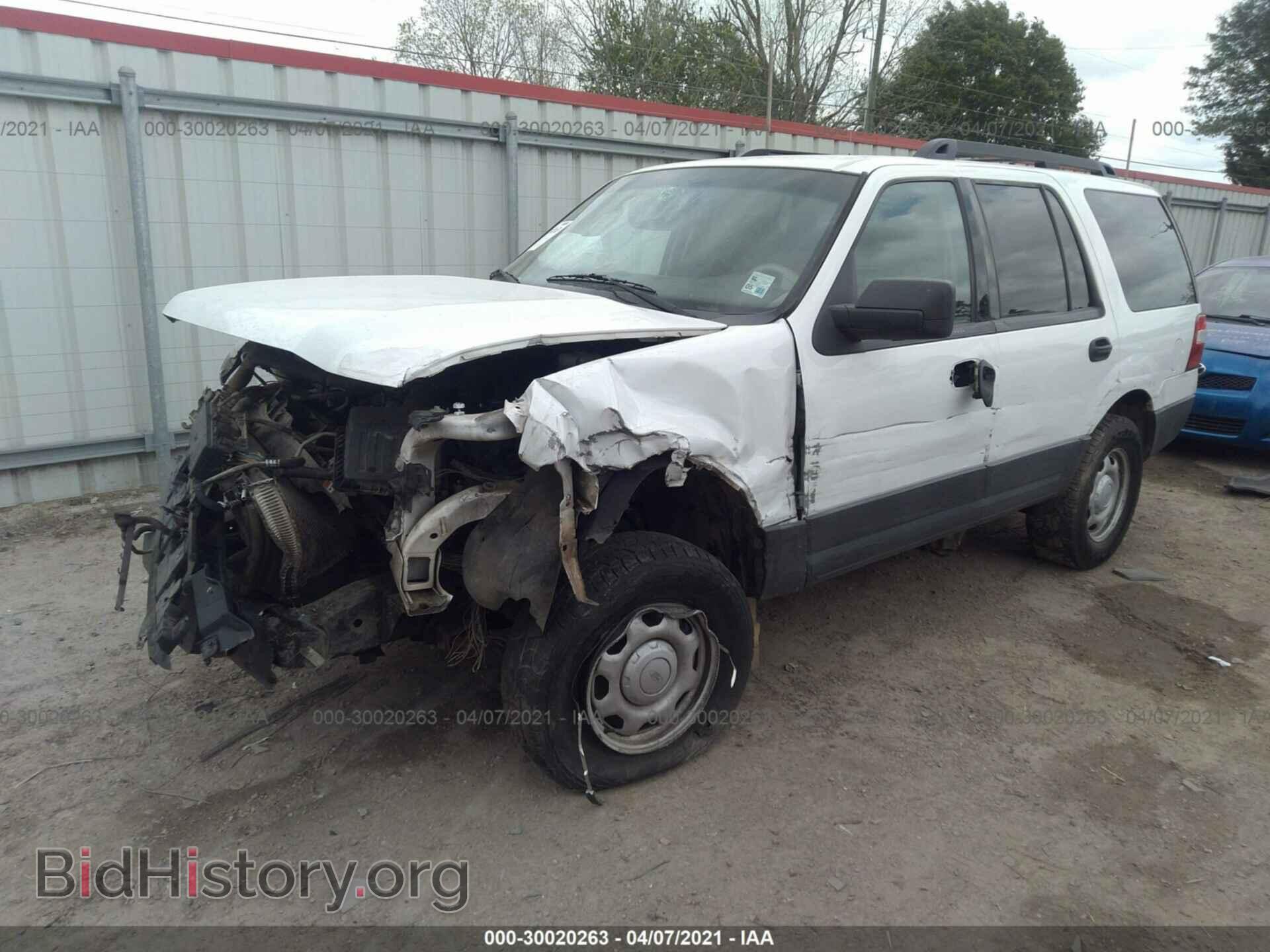 2010 FORD EXPEDITION - VIN: 1FMJU1G50AEB55972 - Фото 2
