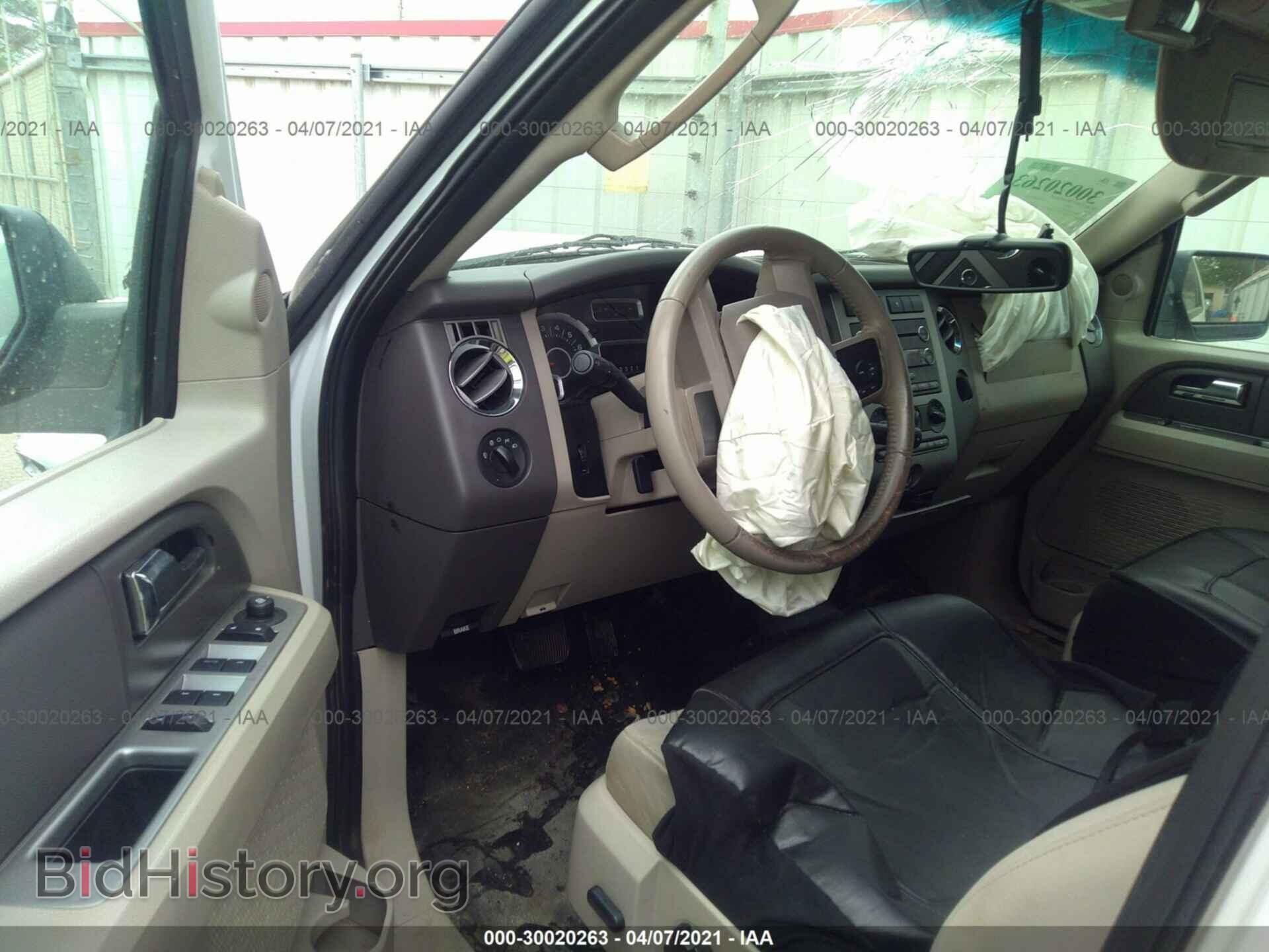 2010 FORD EXPEDITION - VIN: 1FMJU1G50AEB55972 - Фото 5