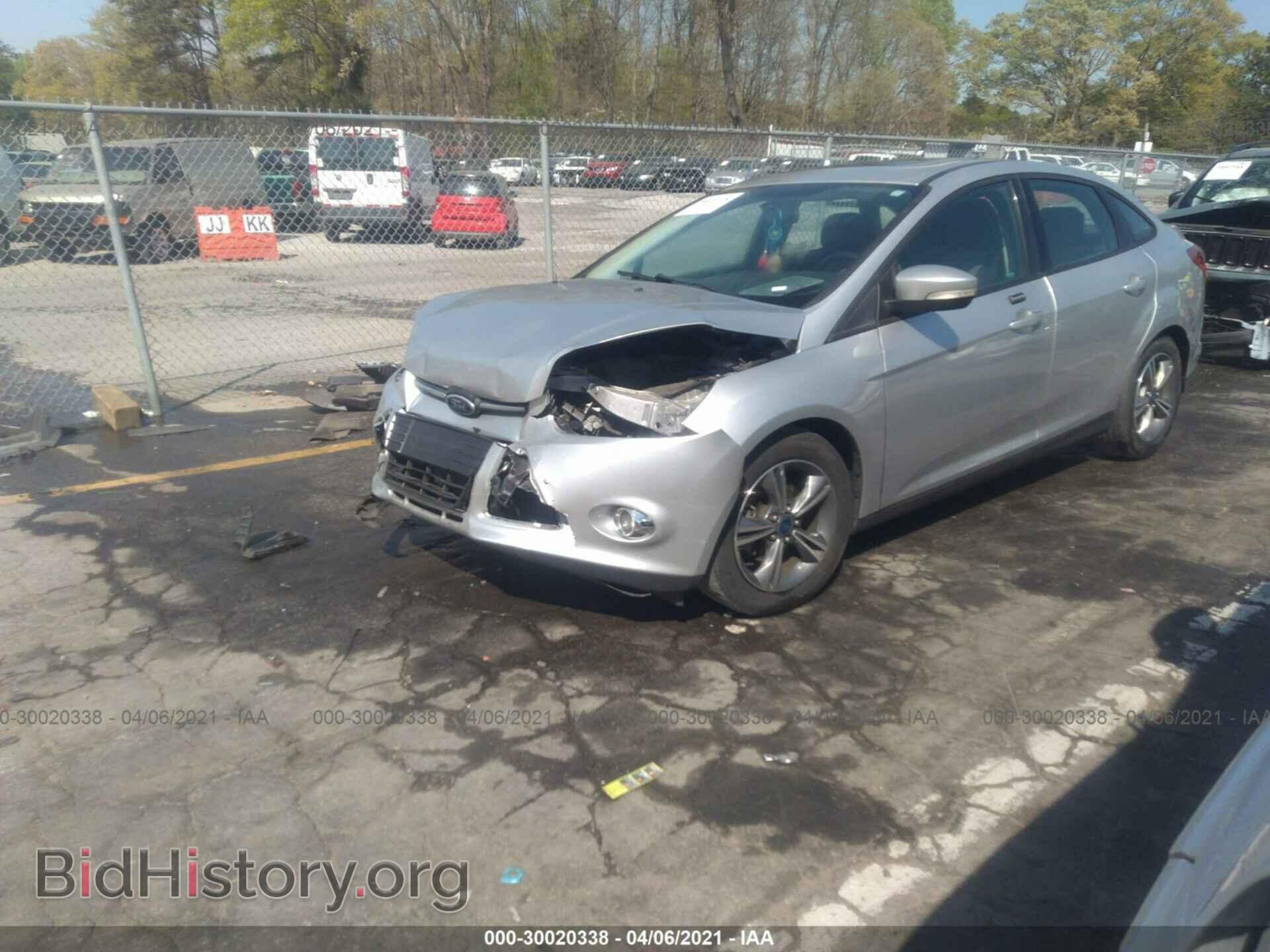 2014 FORD FOCUS - VIN: 1FADP3F2XEL402823 - Photo 2