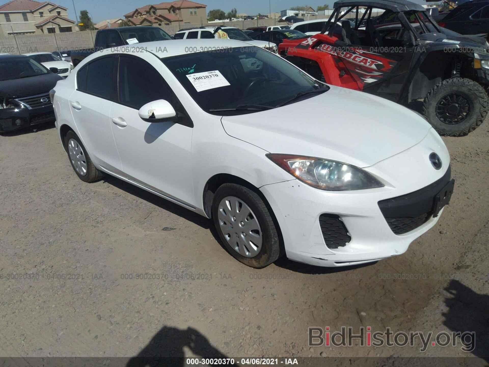 Photo JM1BL1U7XD1723612 - MAZDA MAZDA3 2013