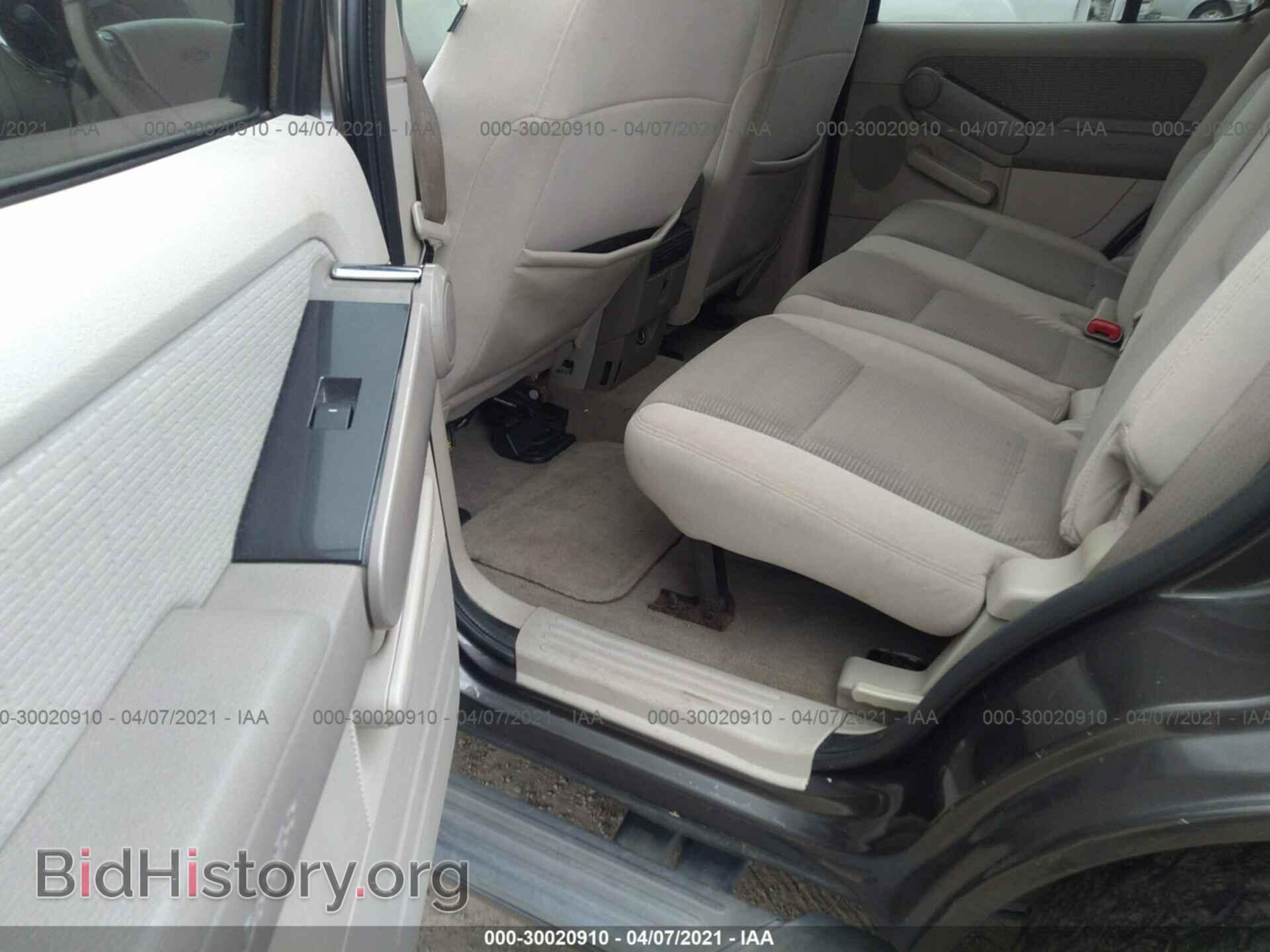 2006 FORD EXPLORER - VIN: 1FMEU73EX6UA90278 - Фото 8