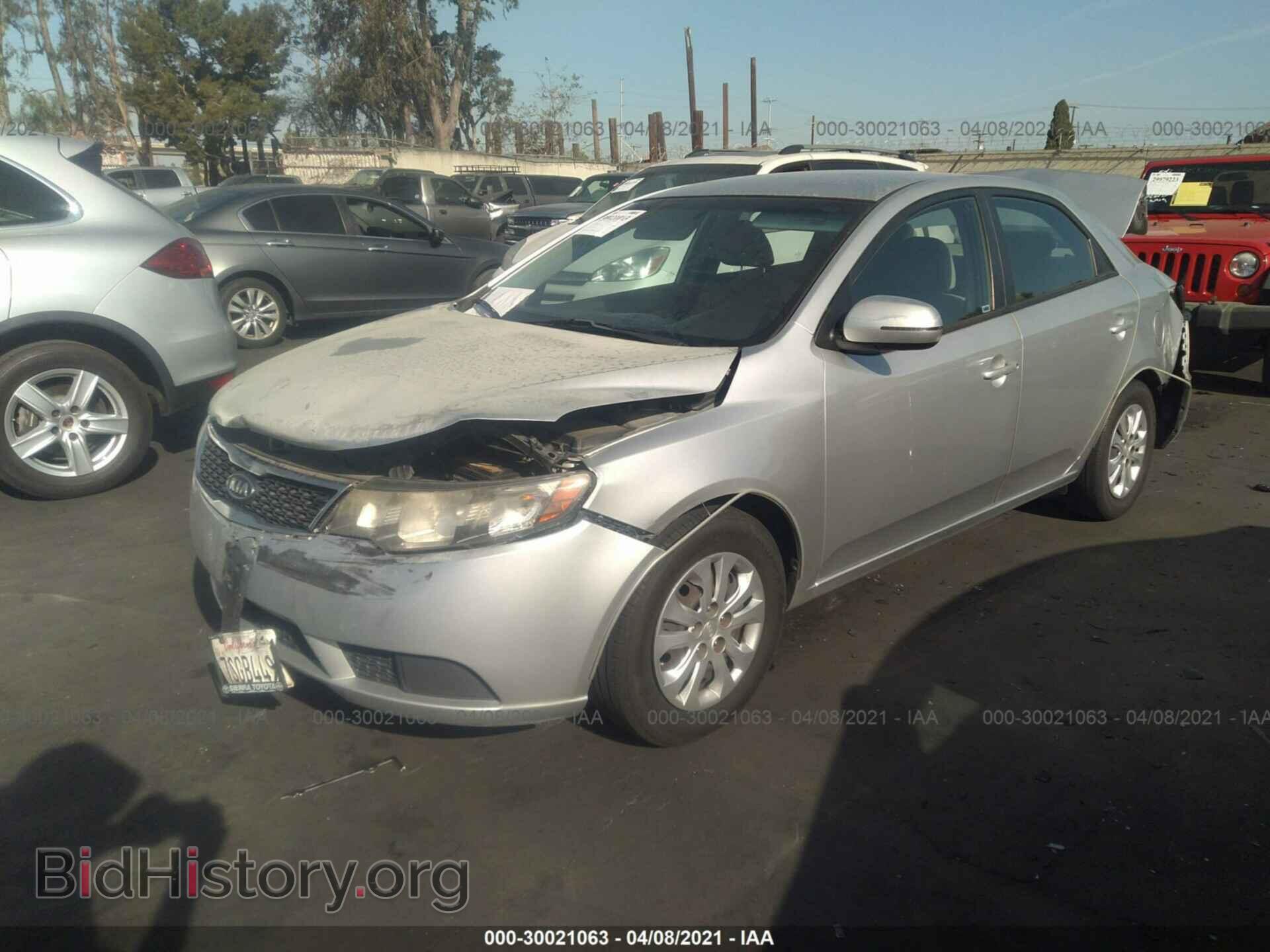 2012 KIA FORTE - VIN: KNAFU4A20C5489638 - Фото 2