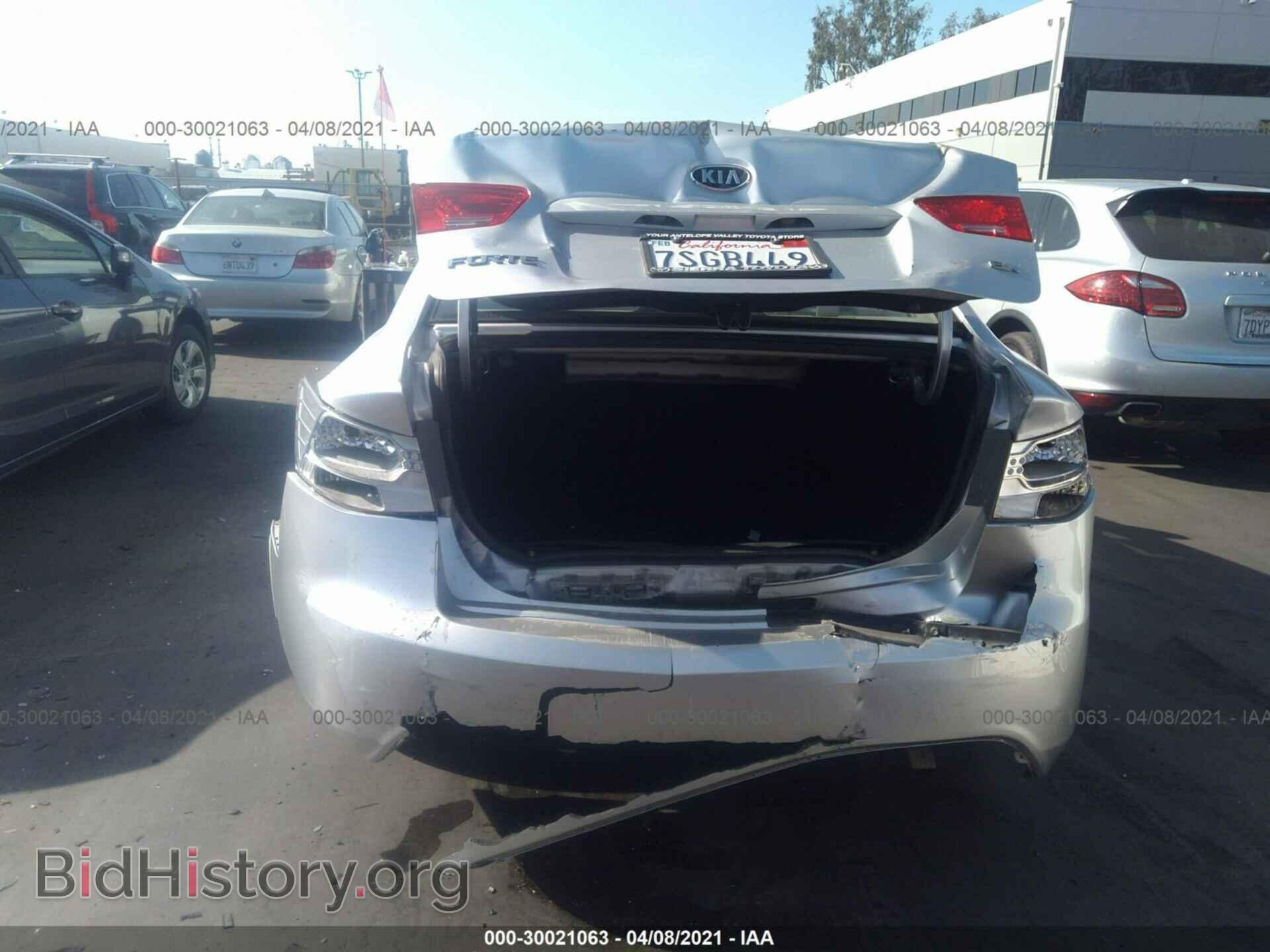 2012 KIA FORTE - VIN: KNAFU4A20C5489638 - Фото 11