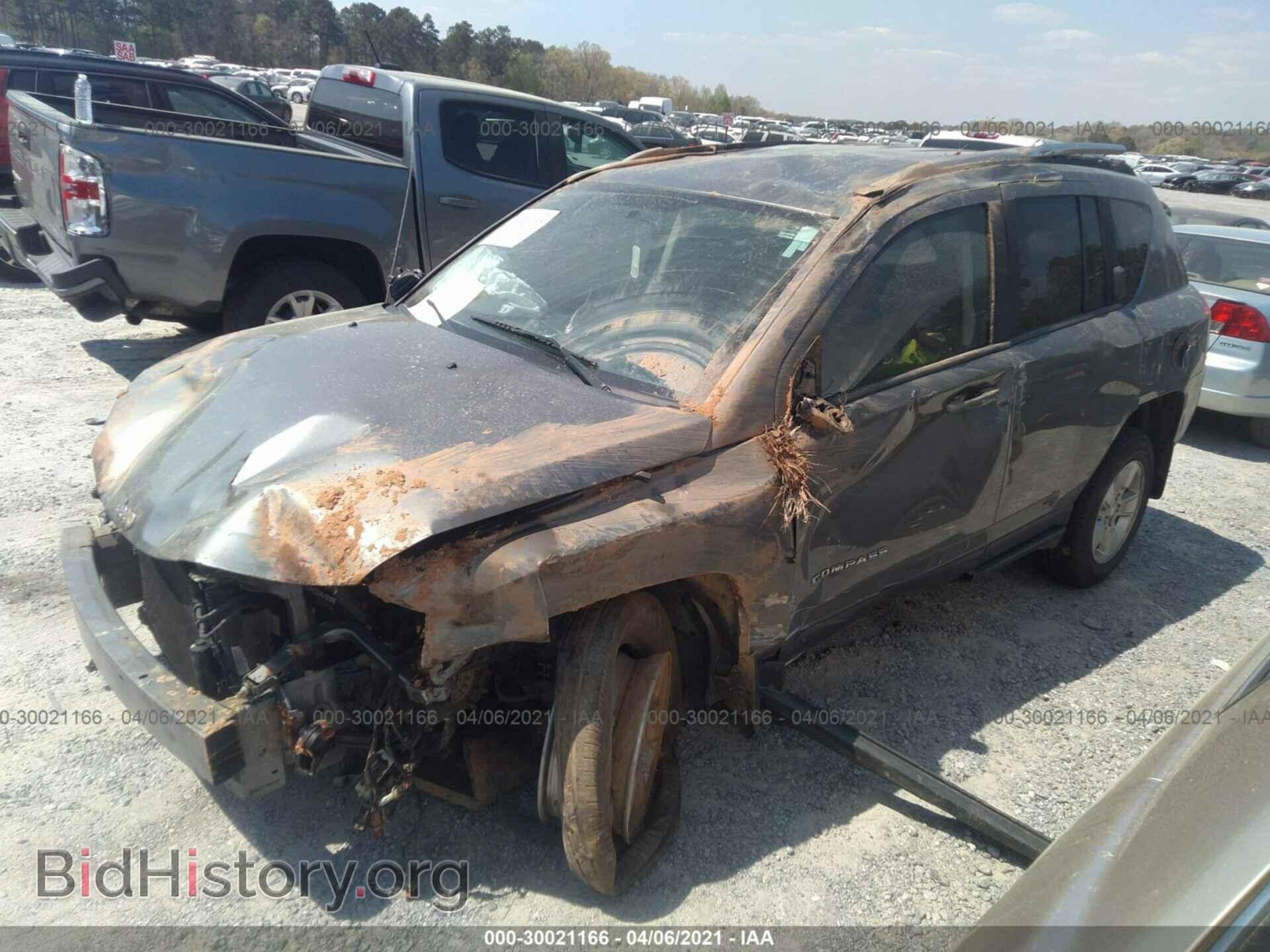 2014 JEEP COMPASS - VIN: 1C4NJCBA7ED618376 - Фото 2