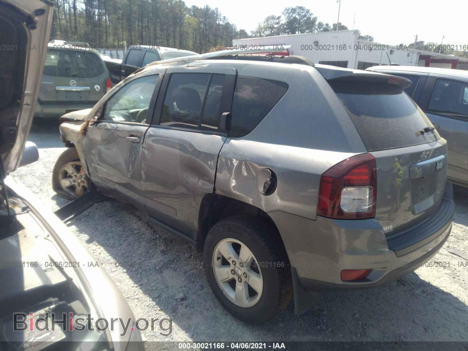 2014 JEEP COMPASS - VIN: 1C4NJCBA7ED618376 - Фото 3