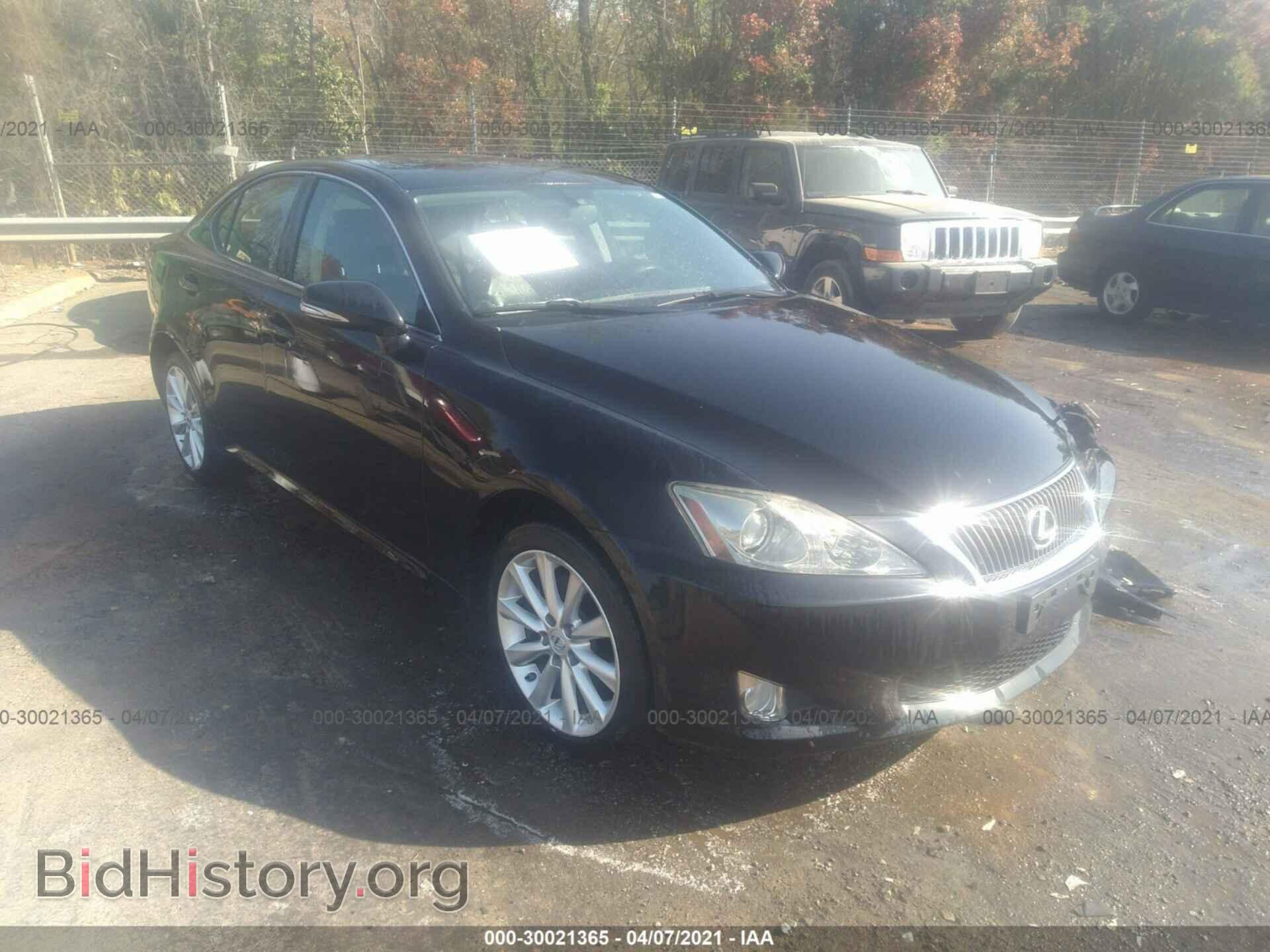 Photo JTHCF5C25A2032677 - LEXUS IS 250 2010