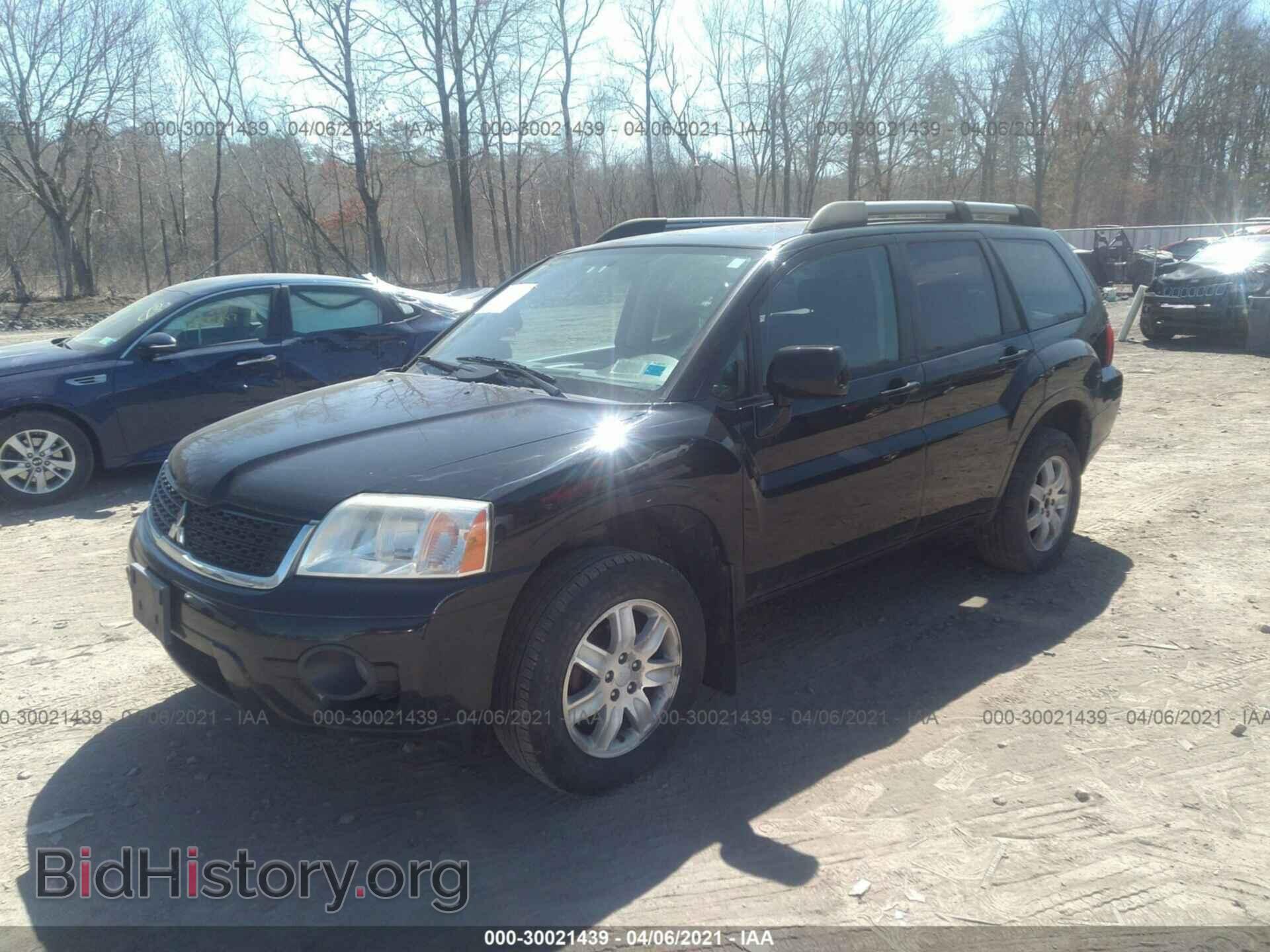 2011 MITSUBISHI ENDEAVOR - VIN: 4A4JN2AS6BE032807 - Фото 2