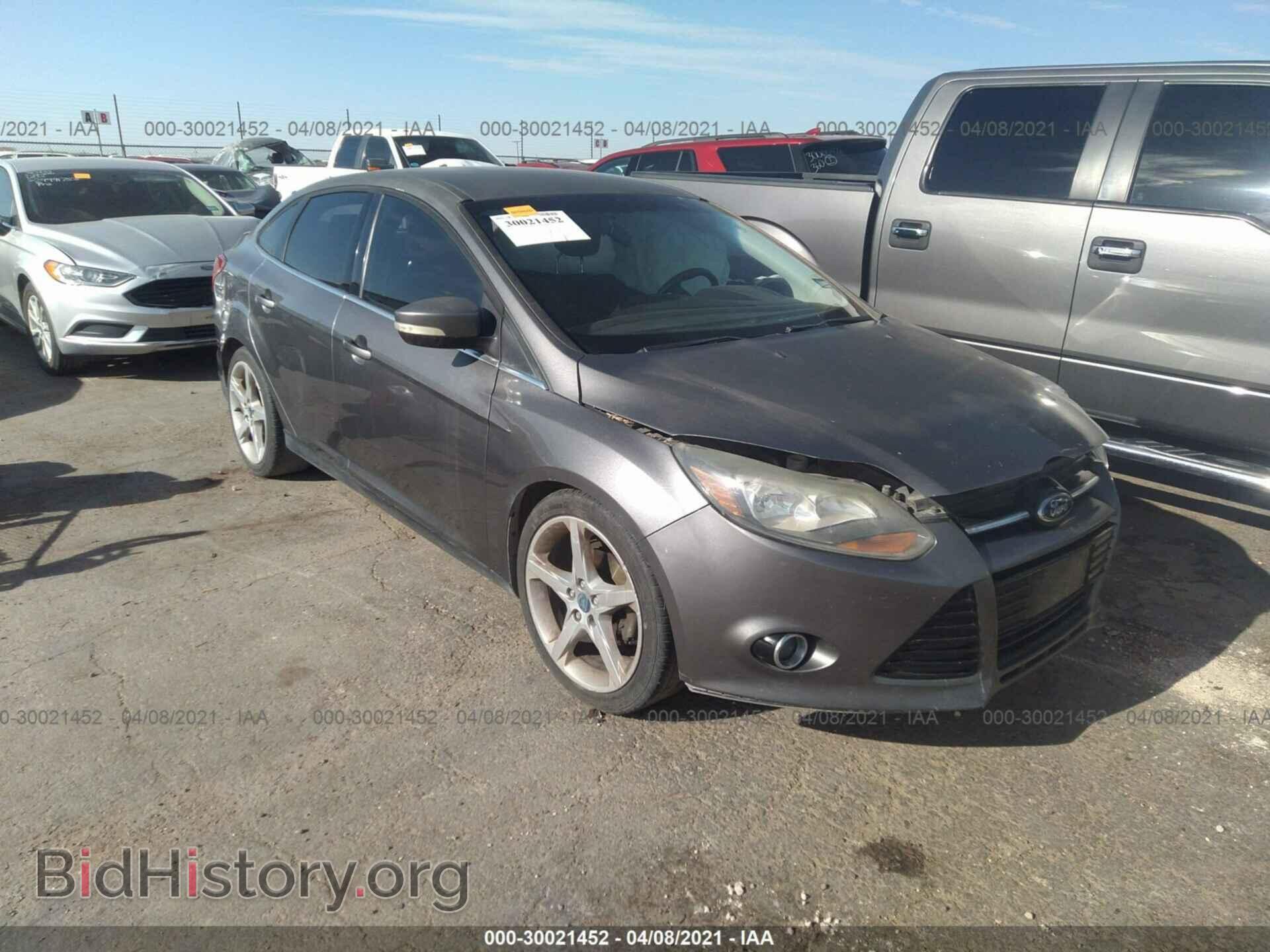 Photo 1FAHP3J27CL347351 - FORD FOCUS 2012