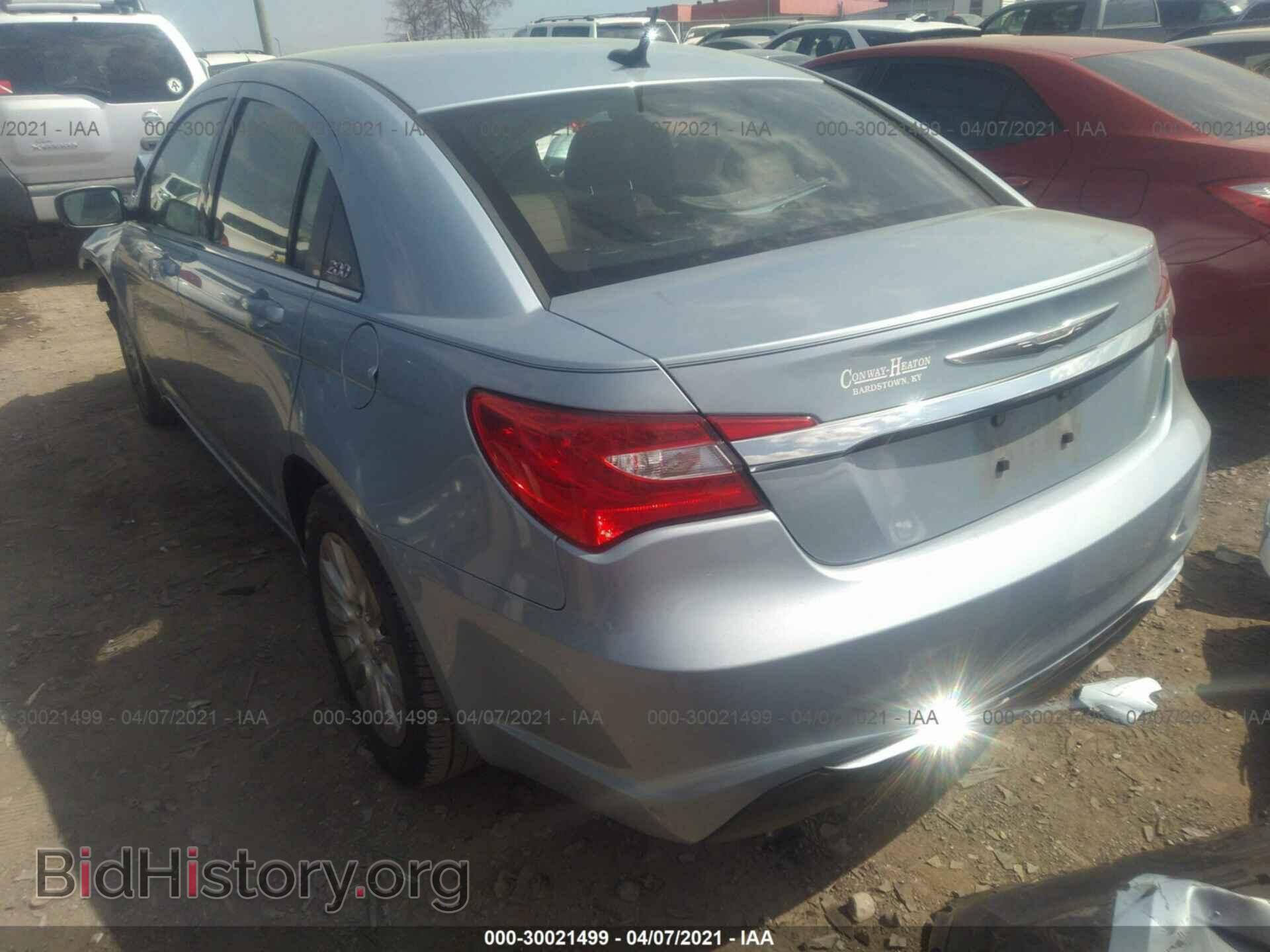 2012 CHRYSLER 200 - VIN: 1C3CCBAB0CN139301 - Фото 3