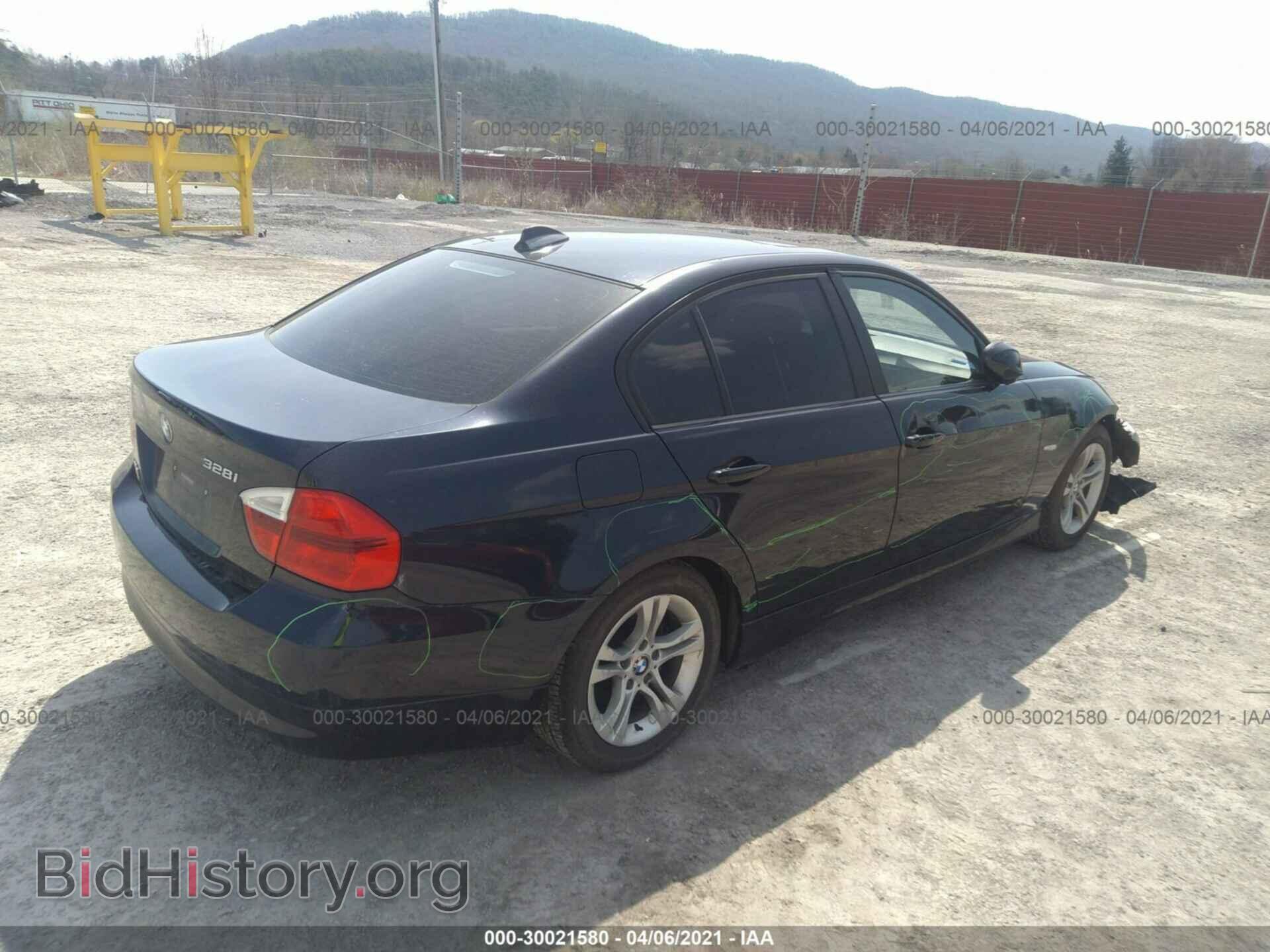 2008 BMW 3 SERIES - VIN: WBAVA335X8P143033 - Фото 4