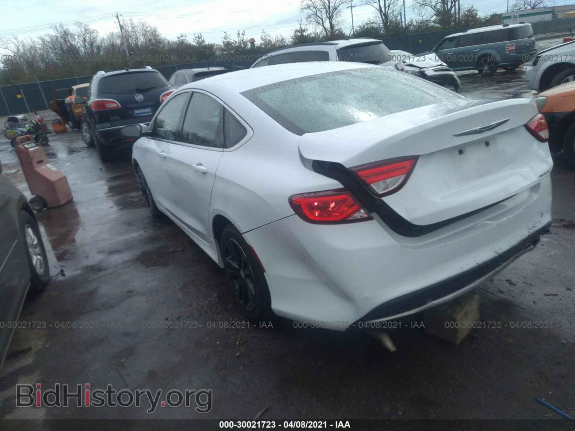 2015 CHRYSLER 200 - VIN: 1C3CCCAB1FN709459 - Фото 3