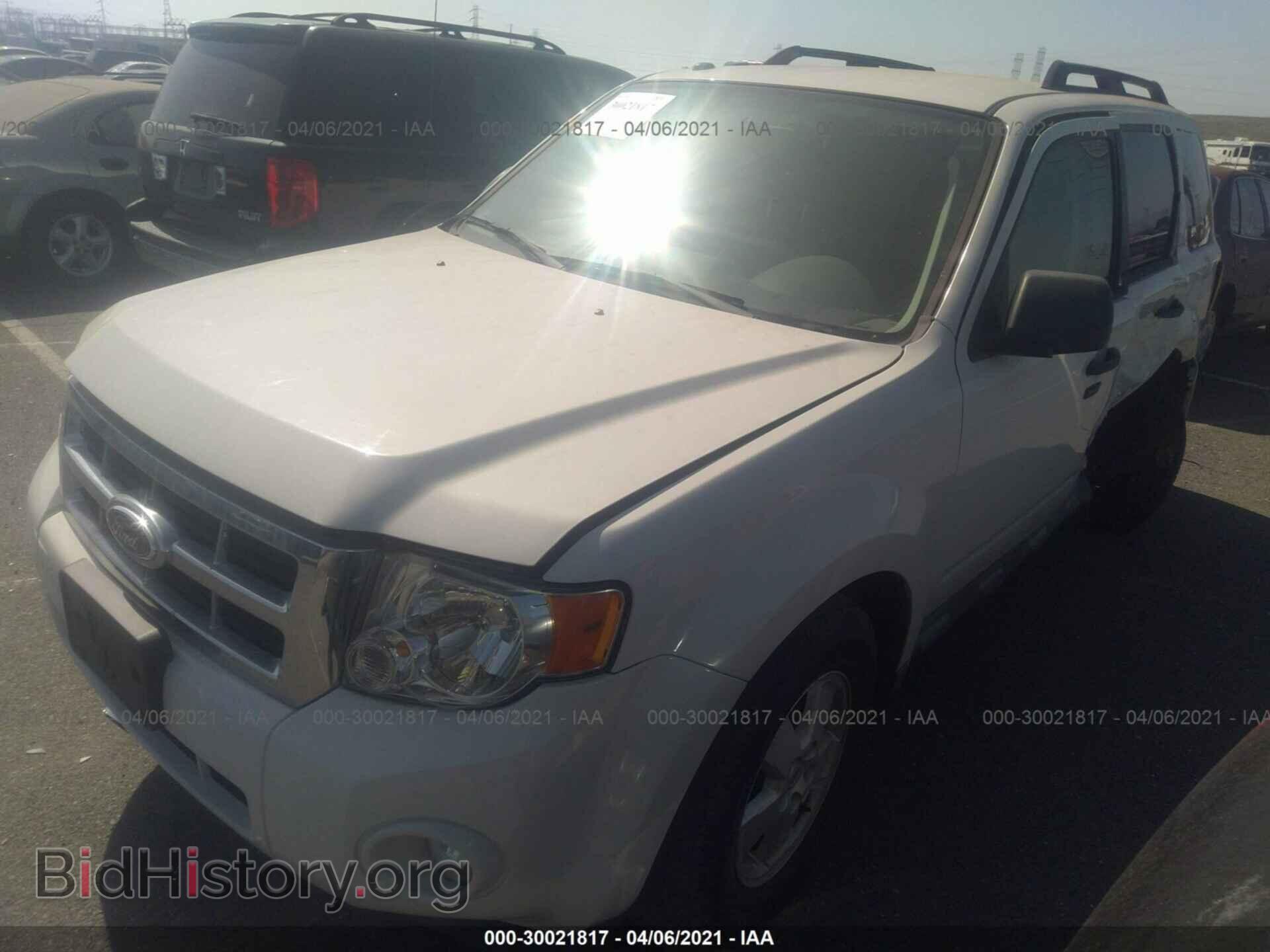 2012 FORD ESCAPE - VIN: 1FMCU0D76CKB58243 - Photo 2