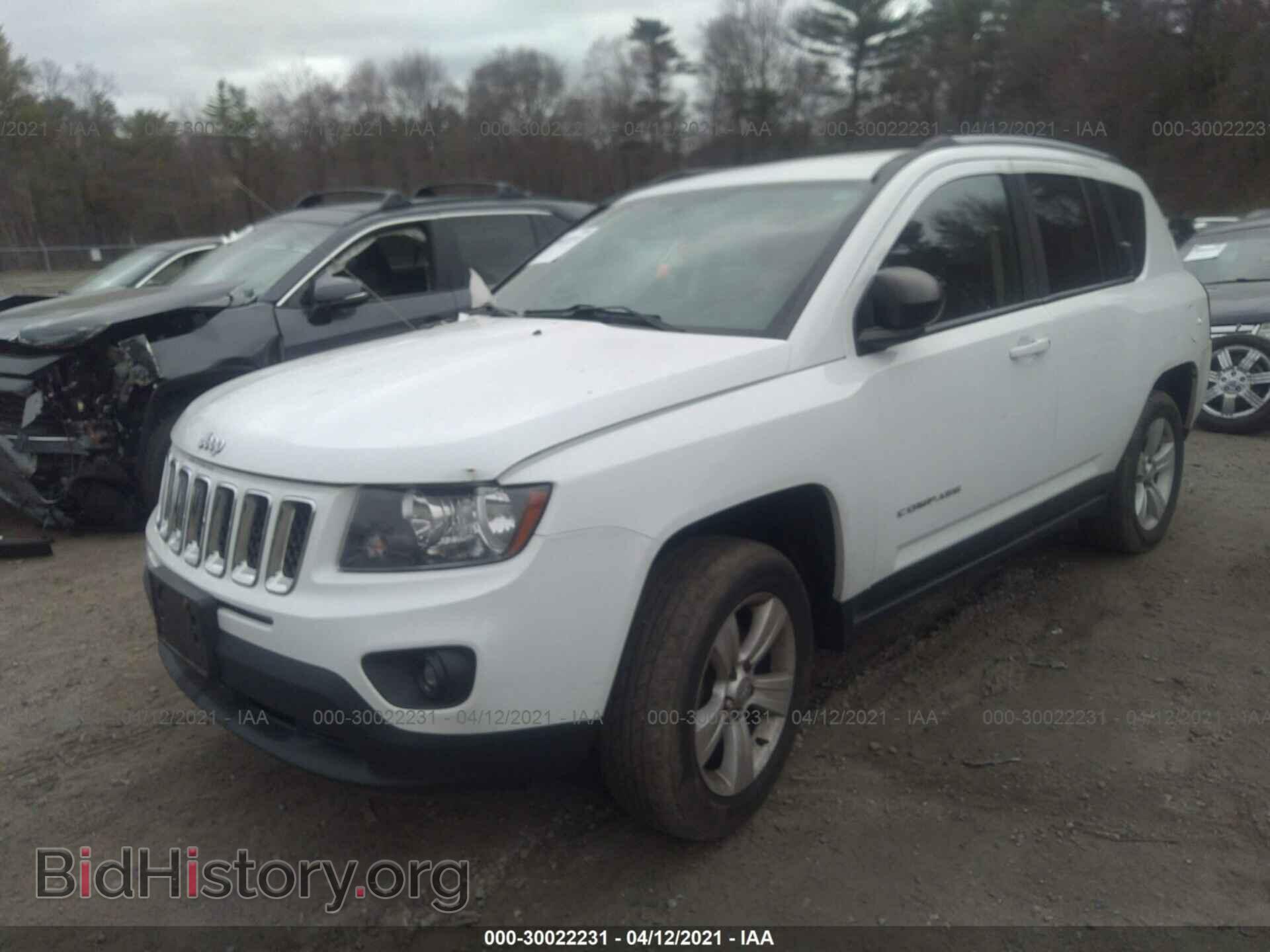 2016 JEEP COMPASS - VIN: 1C4NJDBBXGD757256 - Фото 2
