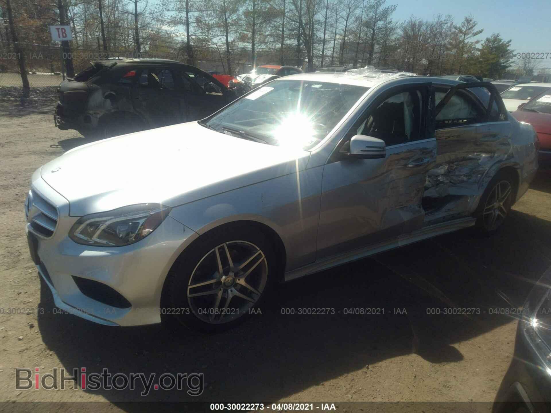 2016 MERCEDES-BENZ E-CLASS - VIN: WDDHF8JB8GB329677 - Фото 2