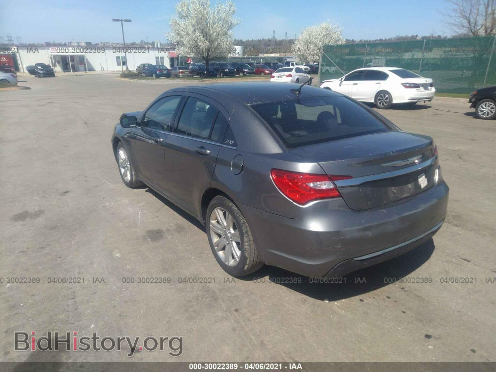 2012 CHRYSLER 200 - VIN: 1C3CCBBB7CN210802 - Фото 3