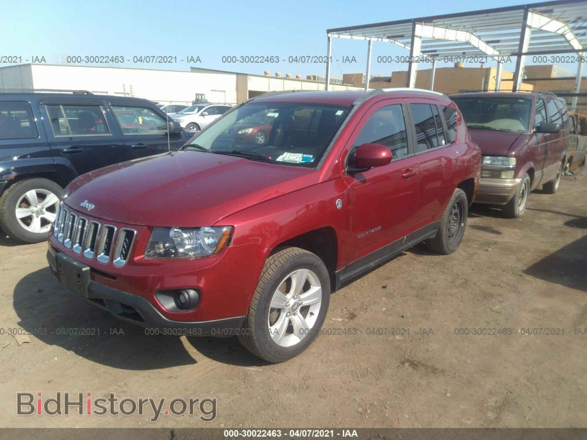 2015 JEEP COMPASS - VIN: 1C4NJDEBXFD333652 - Photo 2