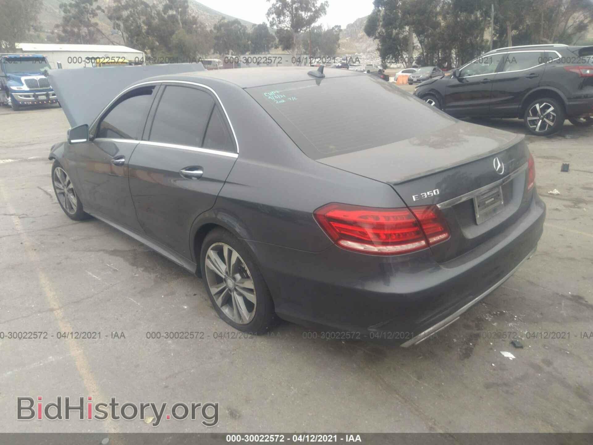 2016 MERCEDES-BENZ E-CLASS - VIN: WDDHF5KBXGB205245 - Фото 3