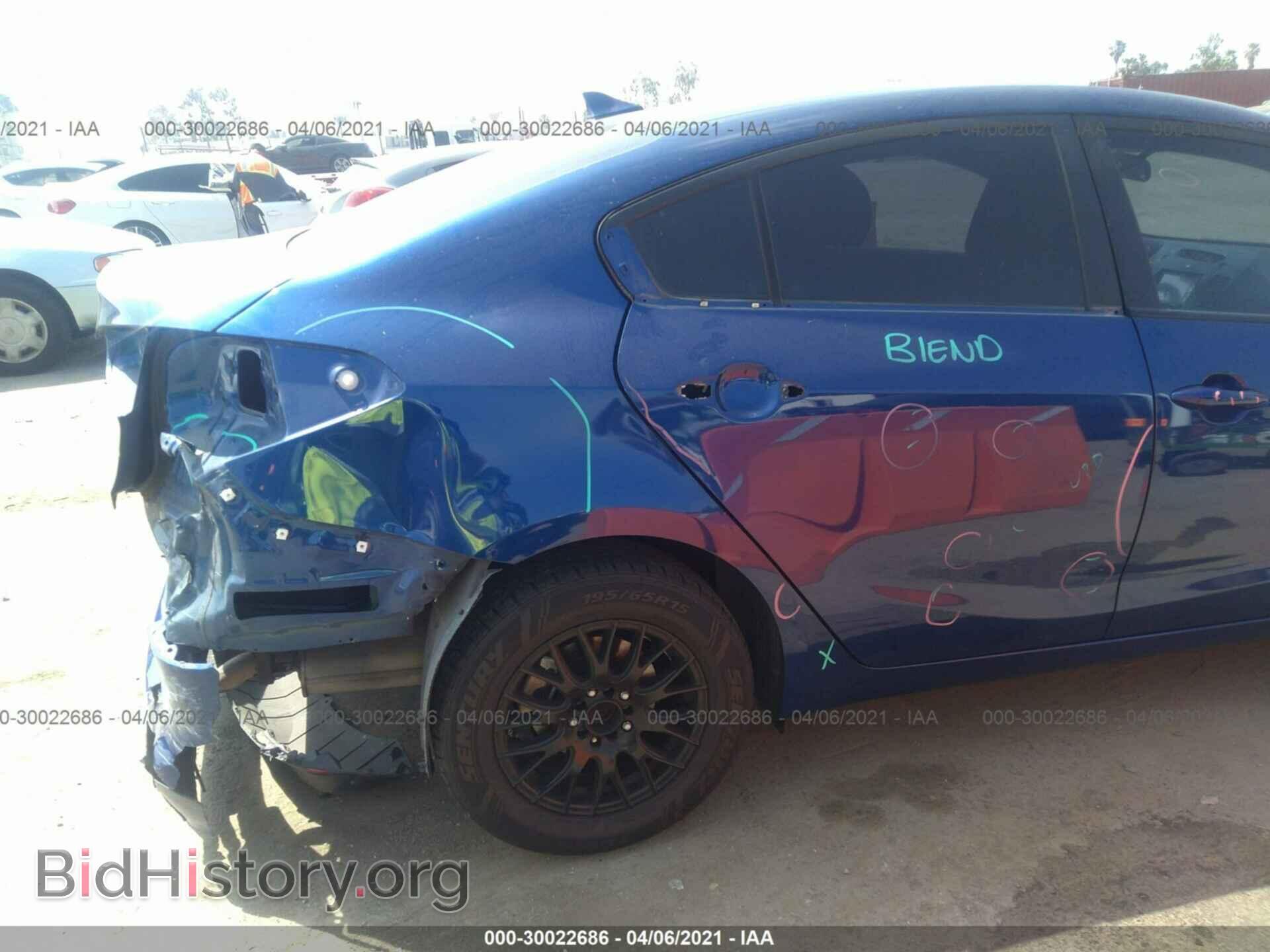 2017 KIA FORTE - VIN: 3KPFK4A78HE018689 - Фото 6