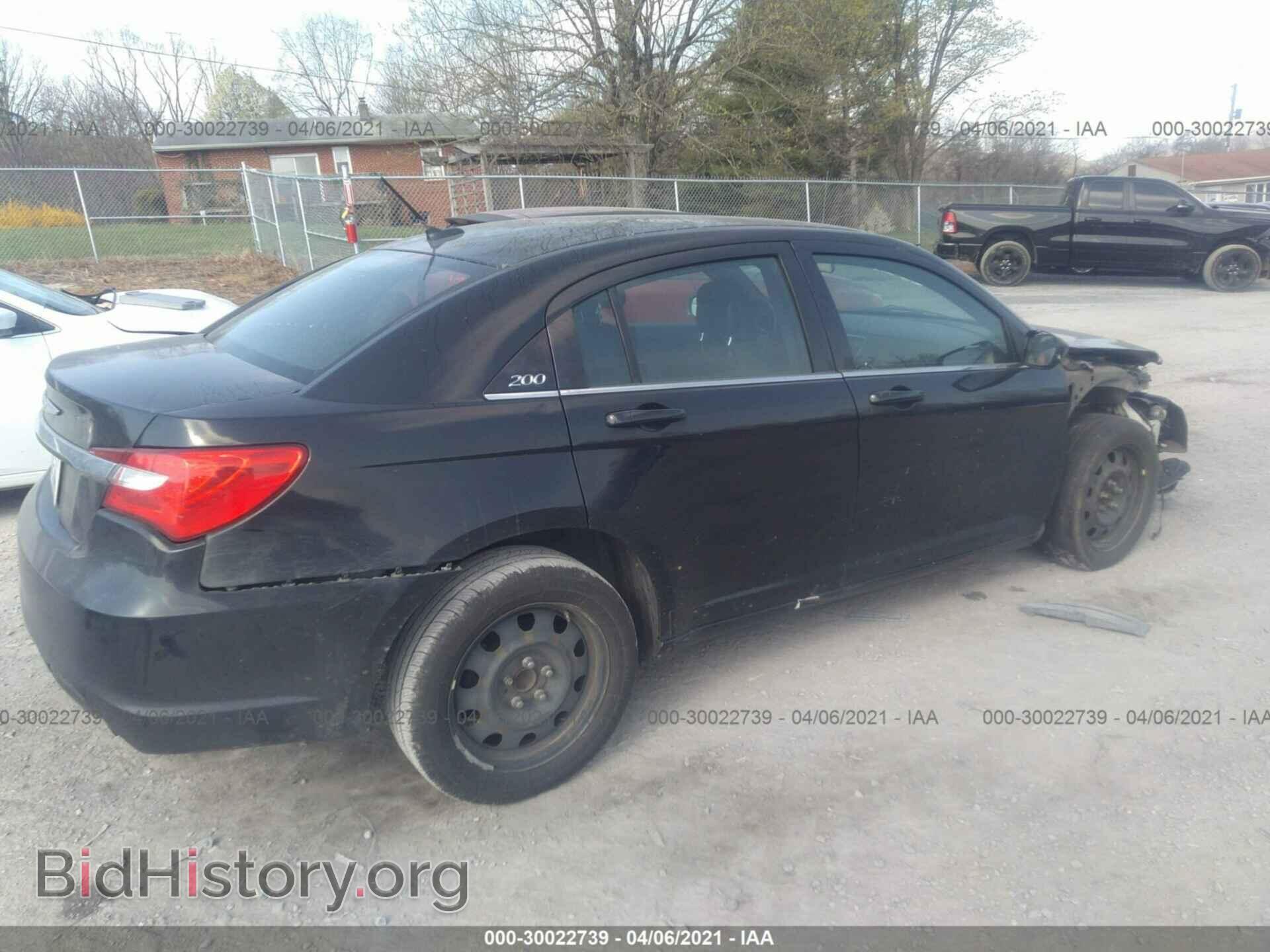 2012 CHRYSLER 200 - VIN: 1C3CCBAB1CN106937 - Фото 4