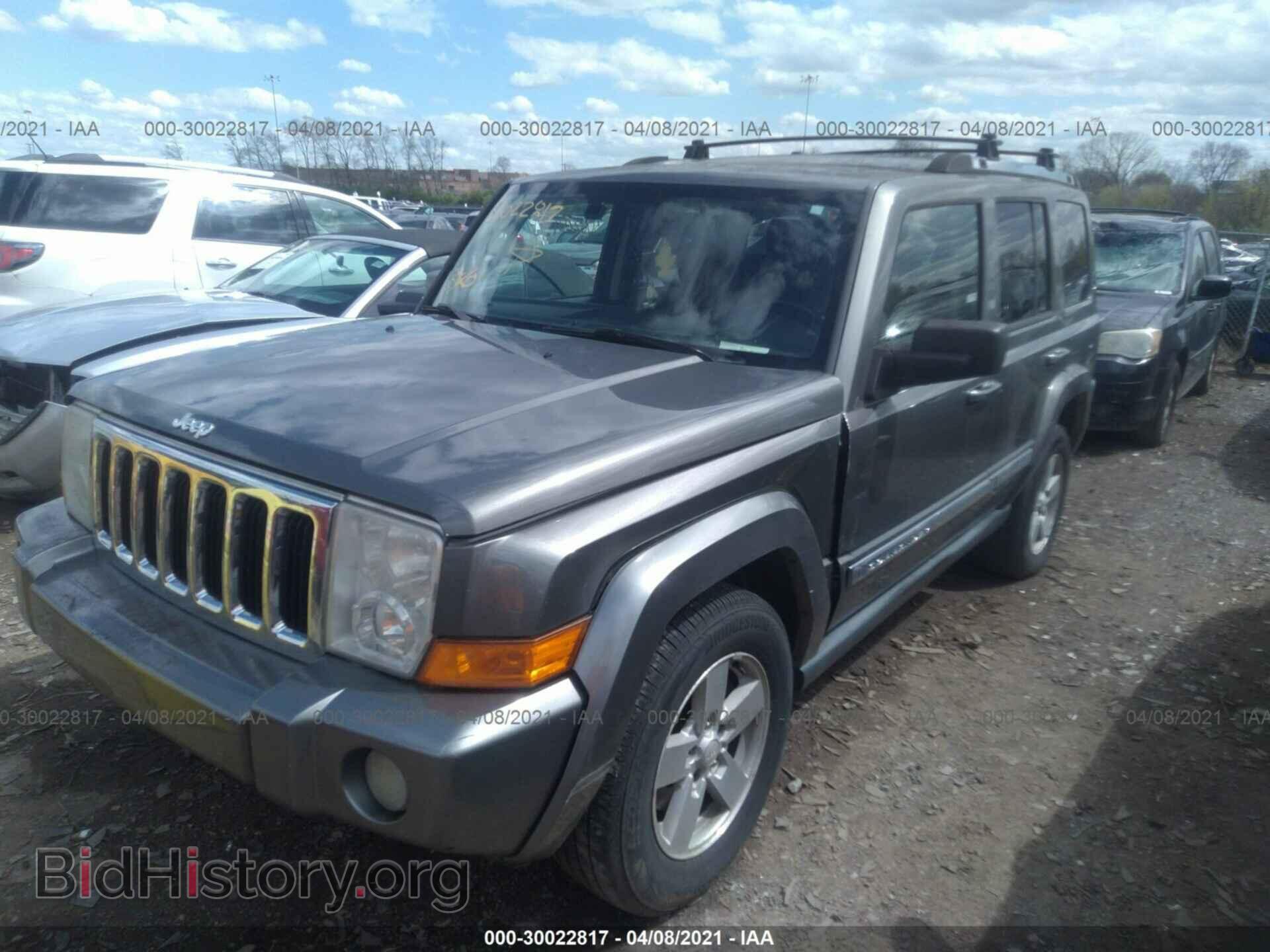 2008 JEEP COMMANDER - VIN: 1J8HH58228C154114 - Фото 2