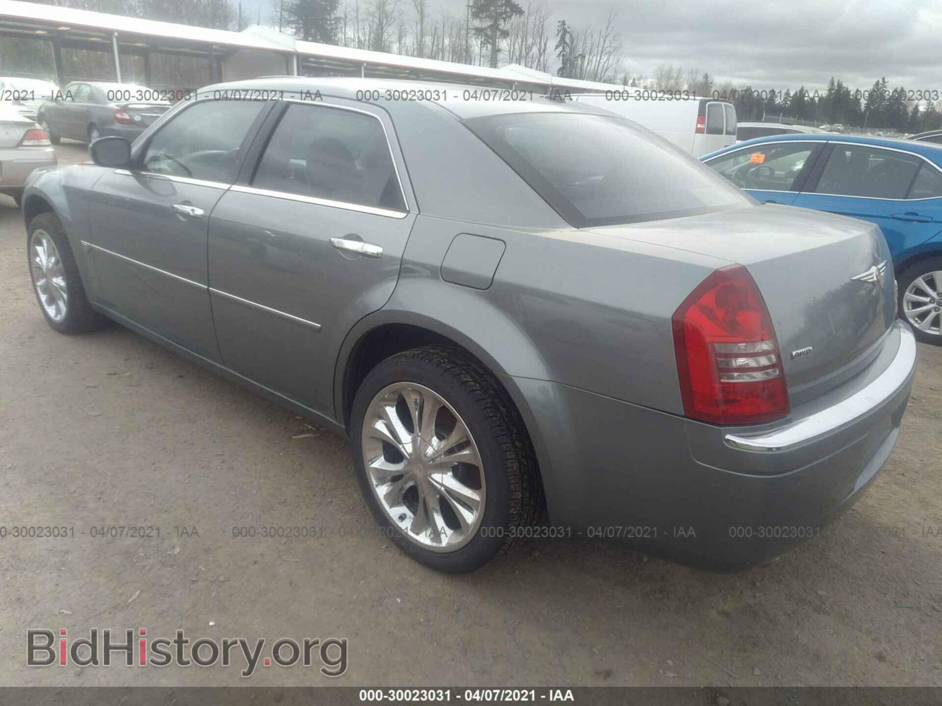 2006 CHRYSLER 300 - VIN: 2C3LK63HX6H345976 - Фото 3