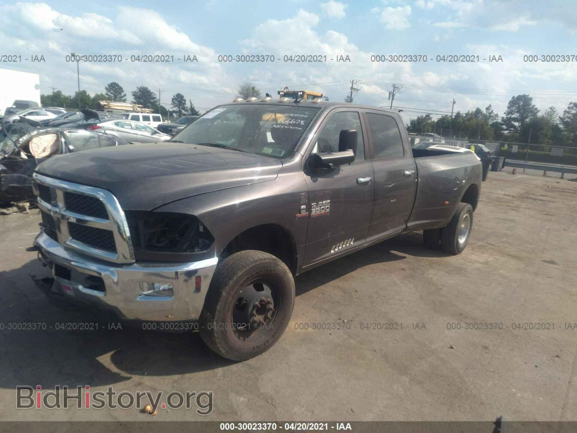 2014 RAM 3500 - VIN: 3C63RRHL0EG166678 - Фото 2