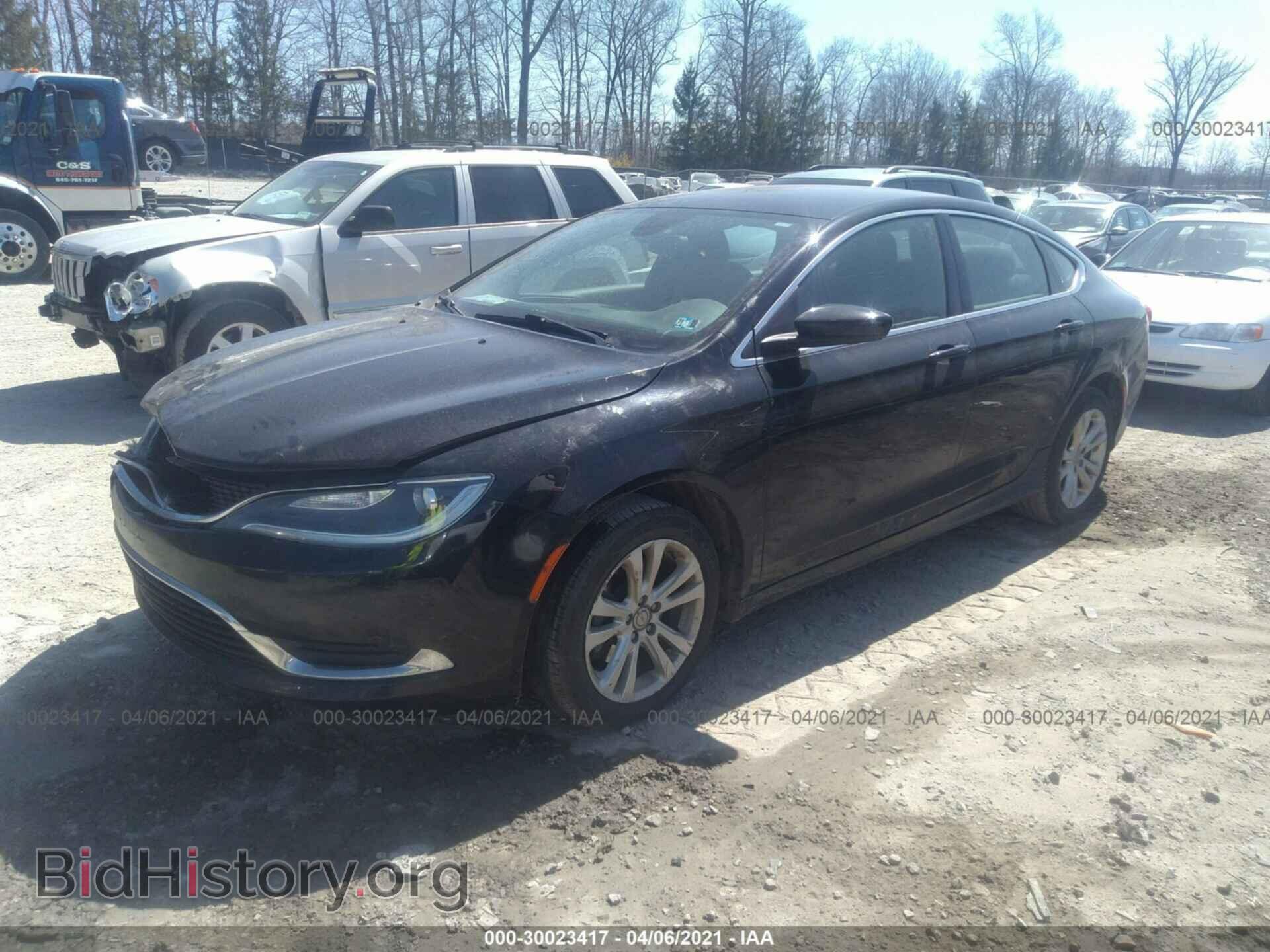 2015 CHRYSLER 200 - VIN: 1C3CCCAB7FN555291 - Фото 2