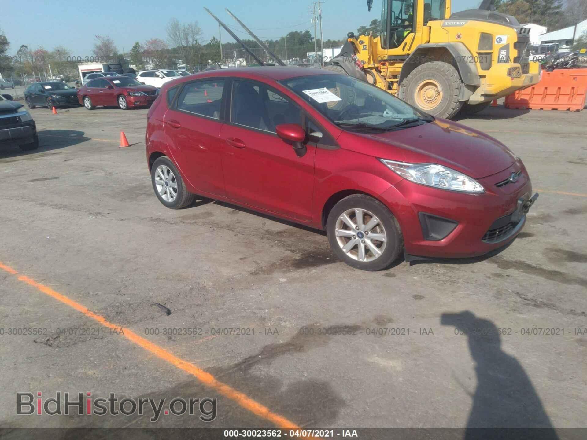 Photo 3FADP4EJ9CM164957 - FORD FIESTA 2012