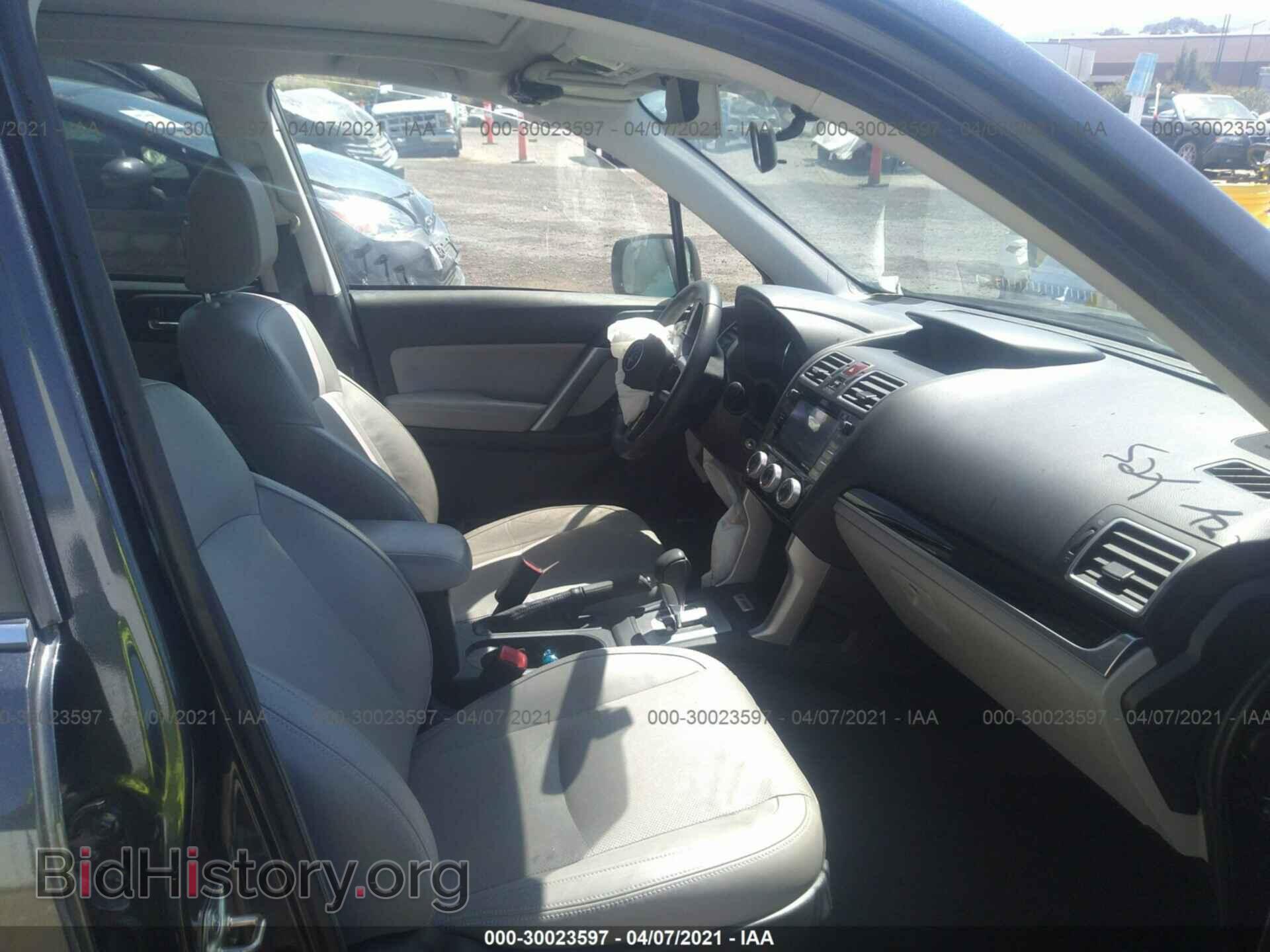 2017 SUBARU FORESTER - VIN: JF2SJALC5HH801748 - Фото 5