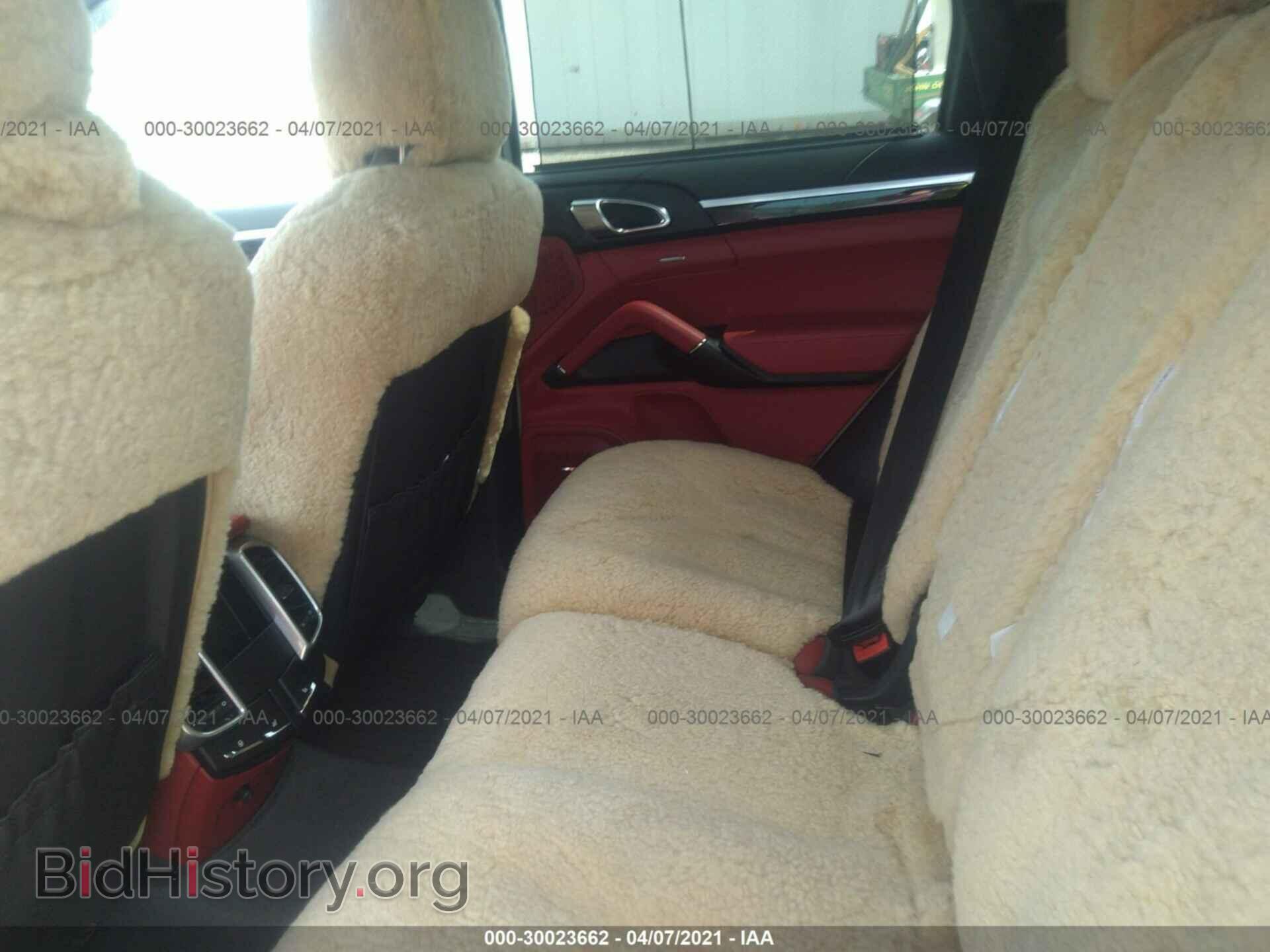 2016 PORSCHE CAYENNE - VIN: WP1AB2A29GLA95885 - Фото 8