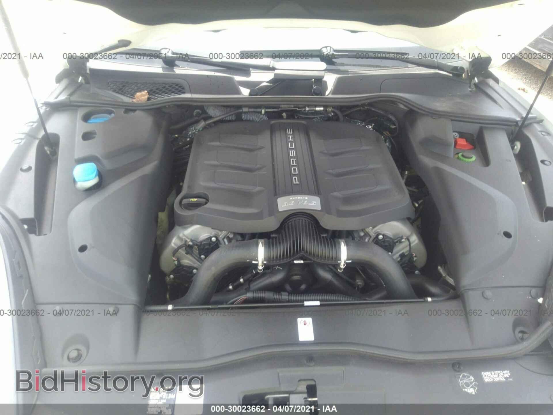 2016 PORSCHE CAYENNE - VIN: WP1AB2A29GLA95885 - Фото 10