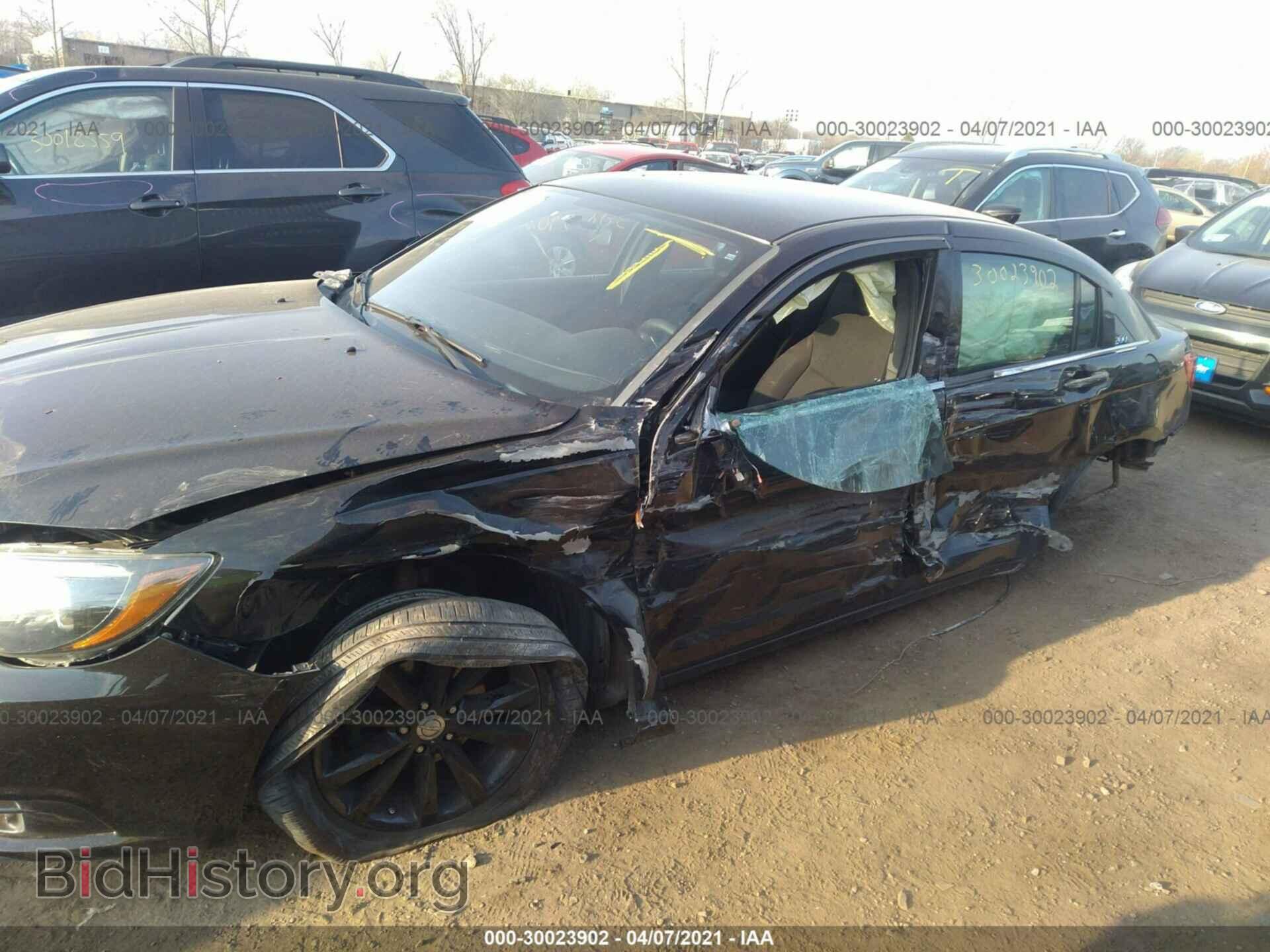 2013 CHRYSLER 200 - VIN: 1C3CCBBB2DN514086 - Фото 6