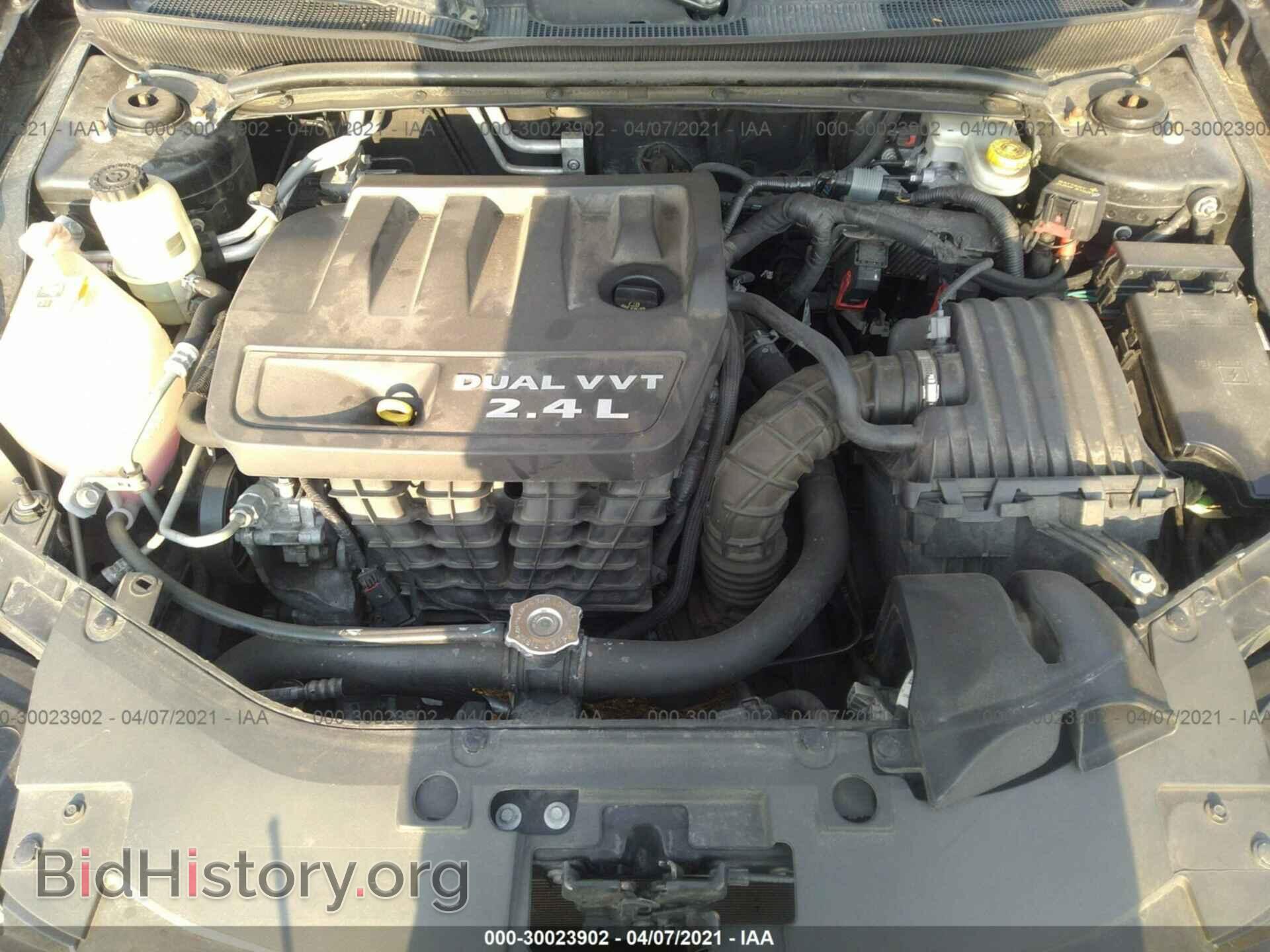 2013 CHRYSLER 200 - VIN: 1C3CCBBB2DN514086 - Фото 10