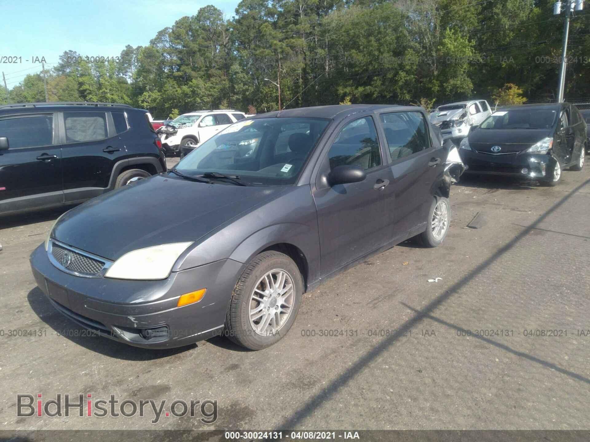 2007 FORD FOCUS - VIN: 1FAFP34N07W167341 - Фото 2