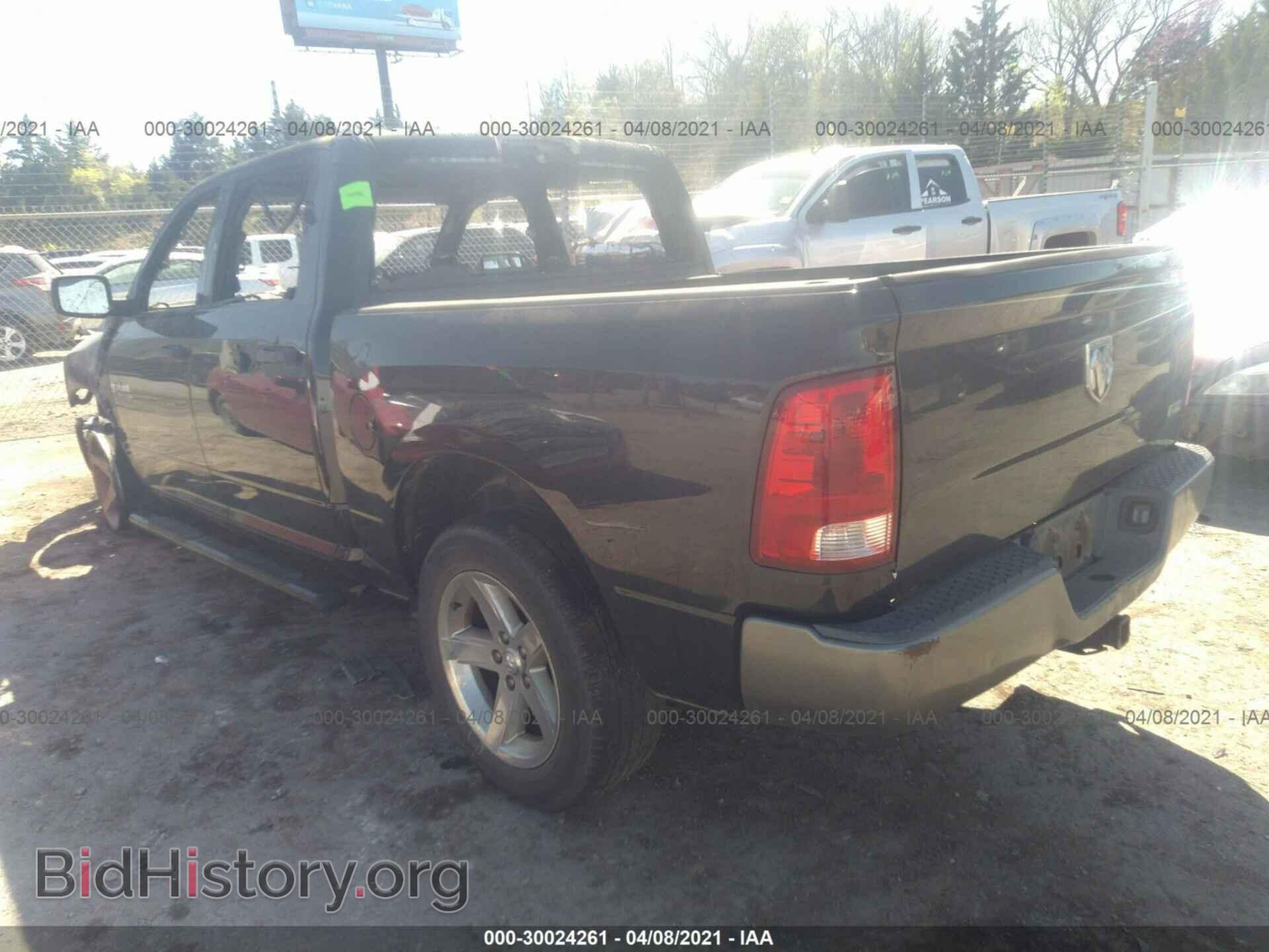 2010 DODGE RAM 1500 - VIN: 1D7RB1CP0AS244906 - Фото 3