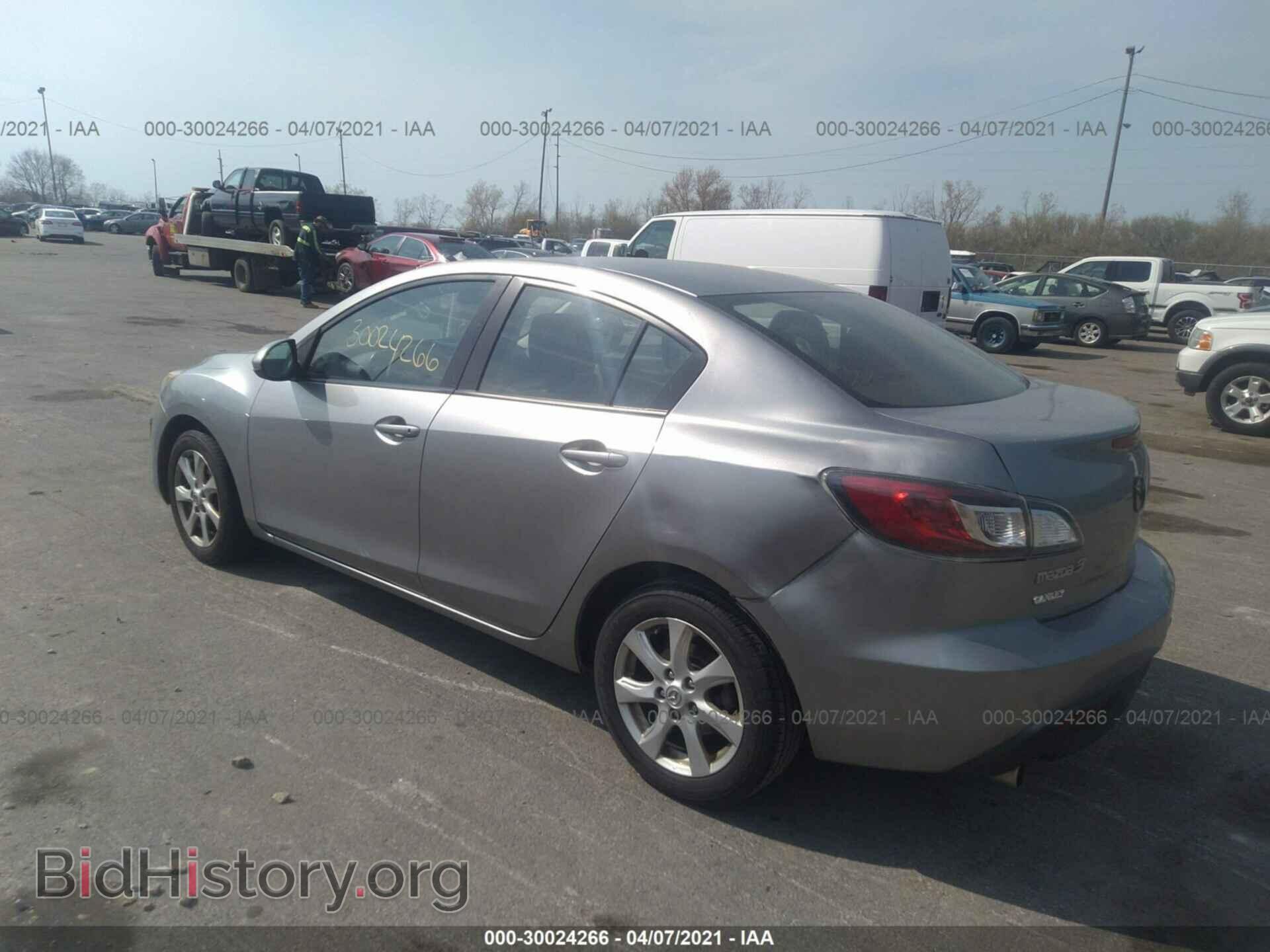 2010 MAZDA MAZDA3 - VIN: JM1BL1SF4A1339265 - Фото 3