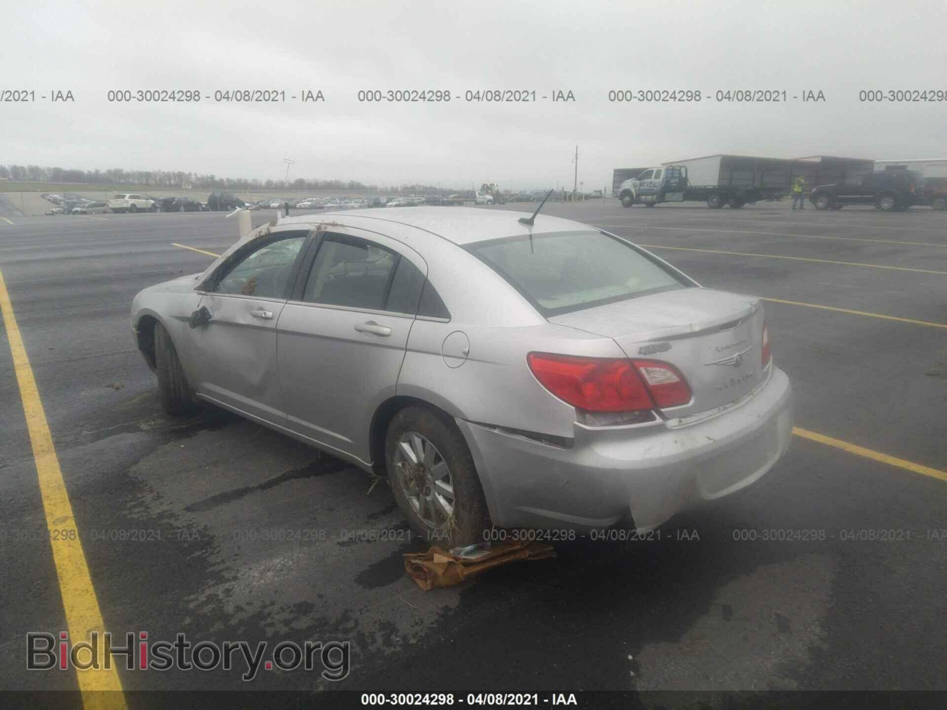2010 CHRYSLER SEBRING - VIN: 1C3CC4FB9AN118299 - Фото 3