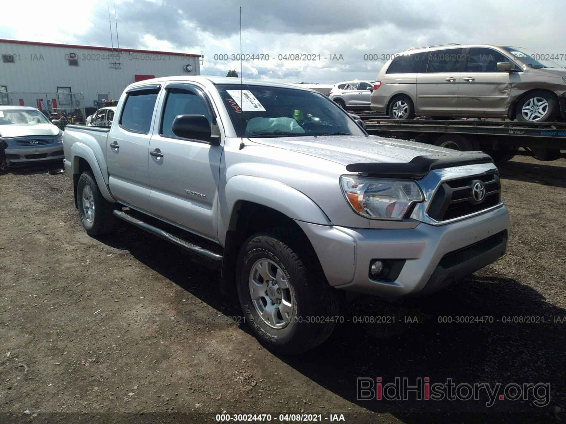 Photo 3TMLU4EN9DM105863 - TOYOTA TACOMA 2013