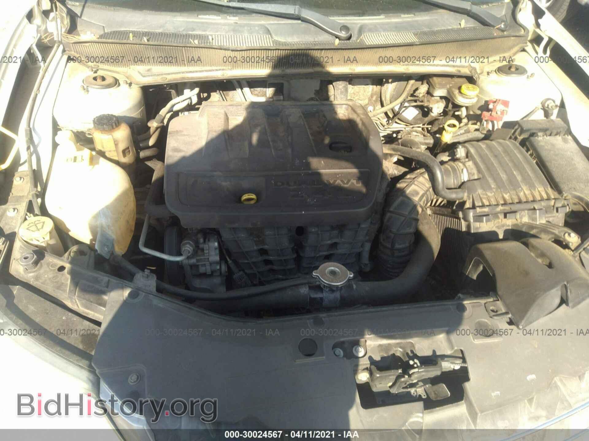 2010 CHRYSLER SEBRING - VIN: 1C3CC5FB3AN137663 - Фото 10