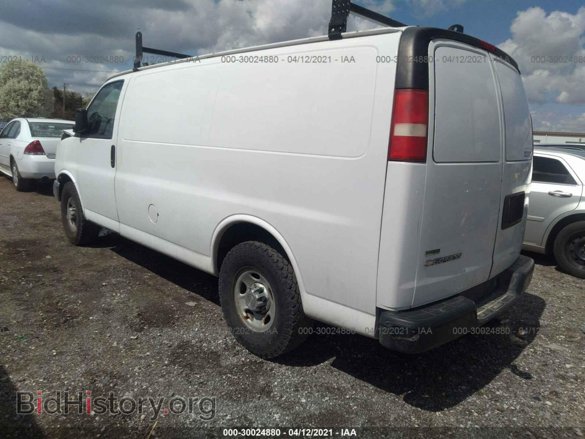 2010 CHEVROLET EXPRESS CARGO VAN - VIN: 1GCZGFDA1A1135198 - Фото 3