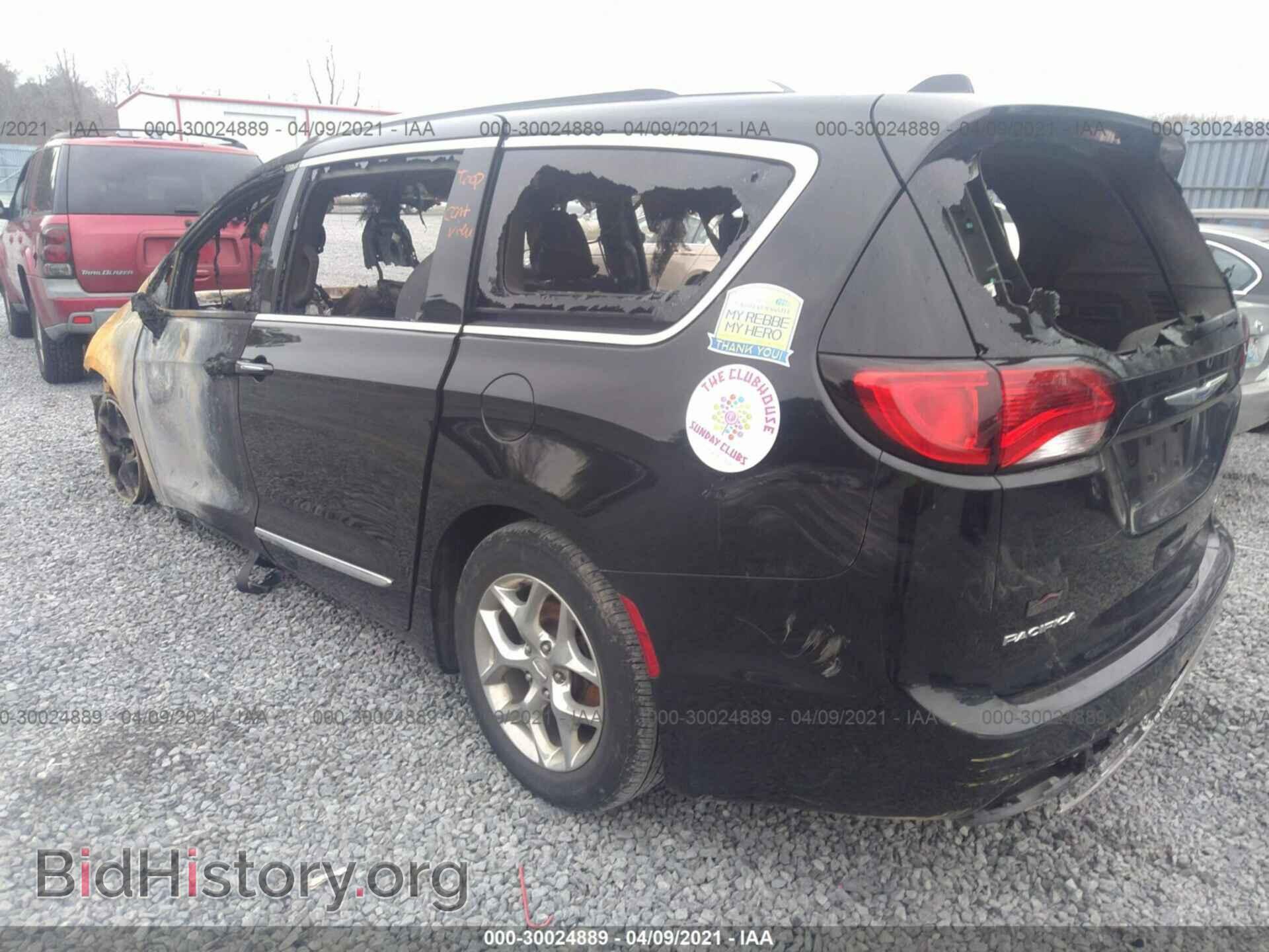 2018 CHRYSLER PACIFICA - VIN: 2C4RC1GG1JR226966 - Фото 3