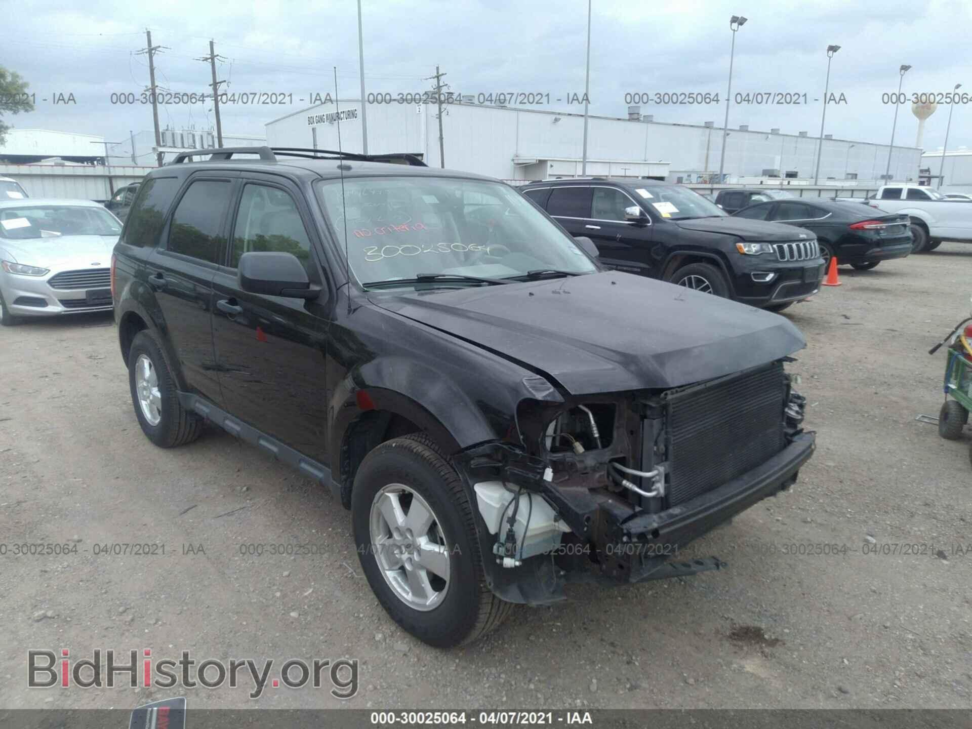Фотография 1FMCU0D71CKA06578 - FORD ESCAPE 2012