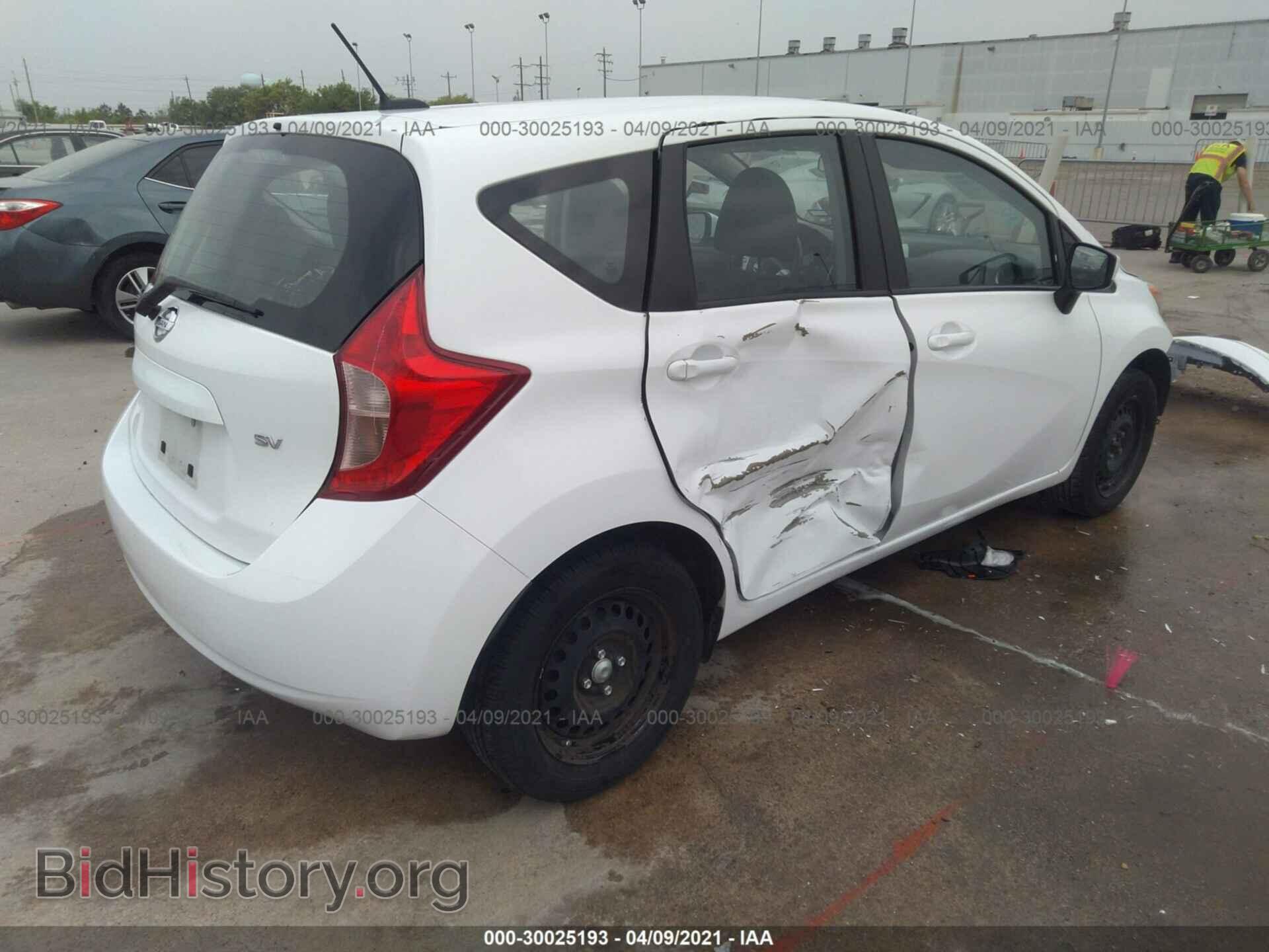 2016 NISSAN VERSA NOTE - VIN: 3N1CE2CP3GL404378 - Фото 4